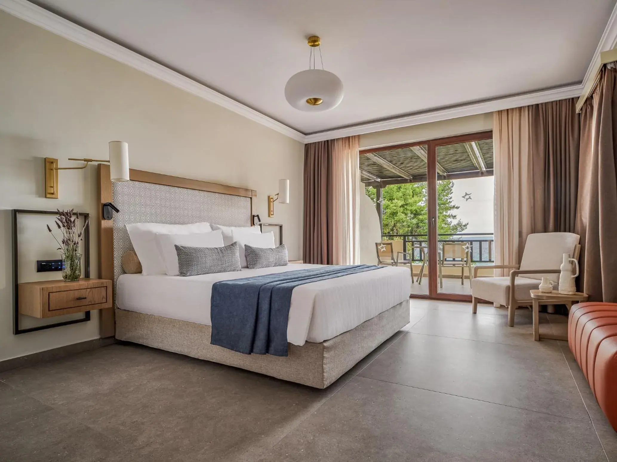 Deluxe Double Room with Sea View in Aegean Melathron Thalasso Spa Hotel Deluxe Double Room with Sea View in Aegean Melathron Thalasso Spa Hotel