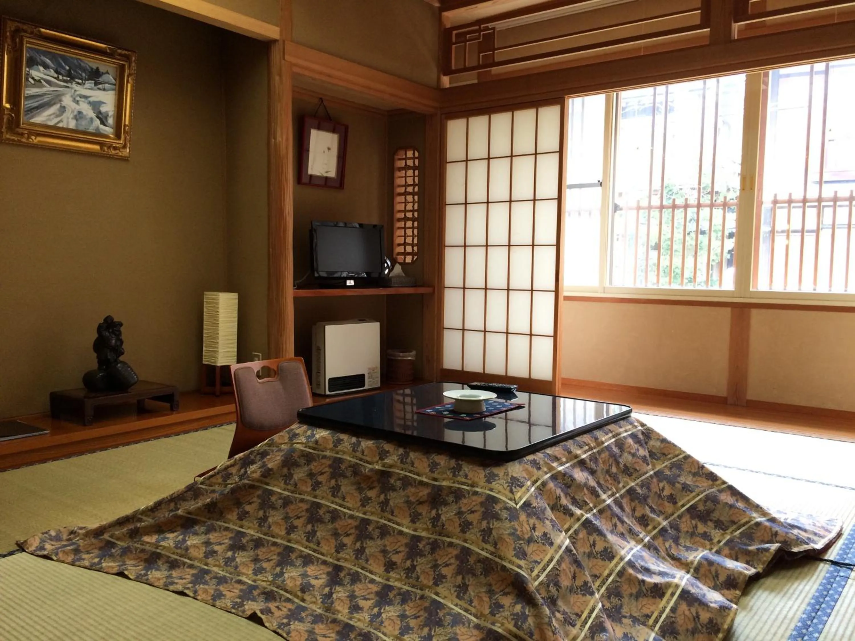 Photo of the whole room, Bed in Yudanaka Onsen Yamazakiya