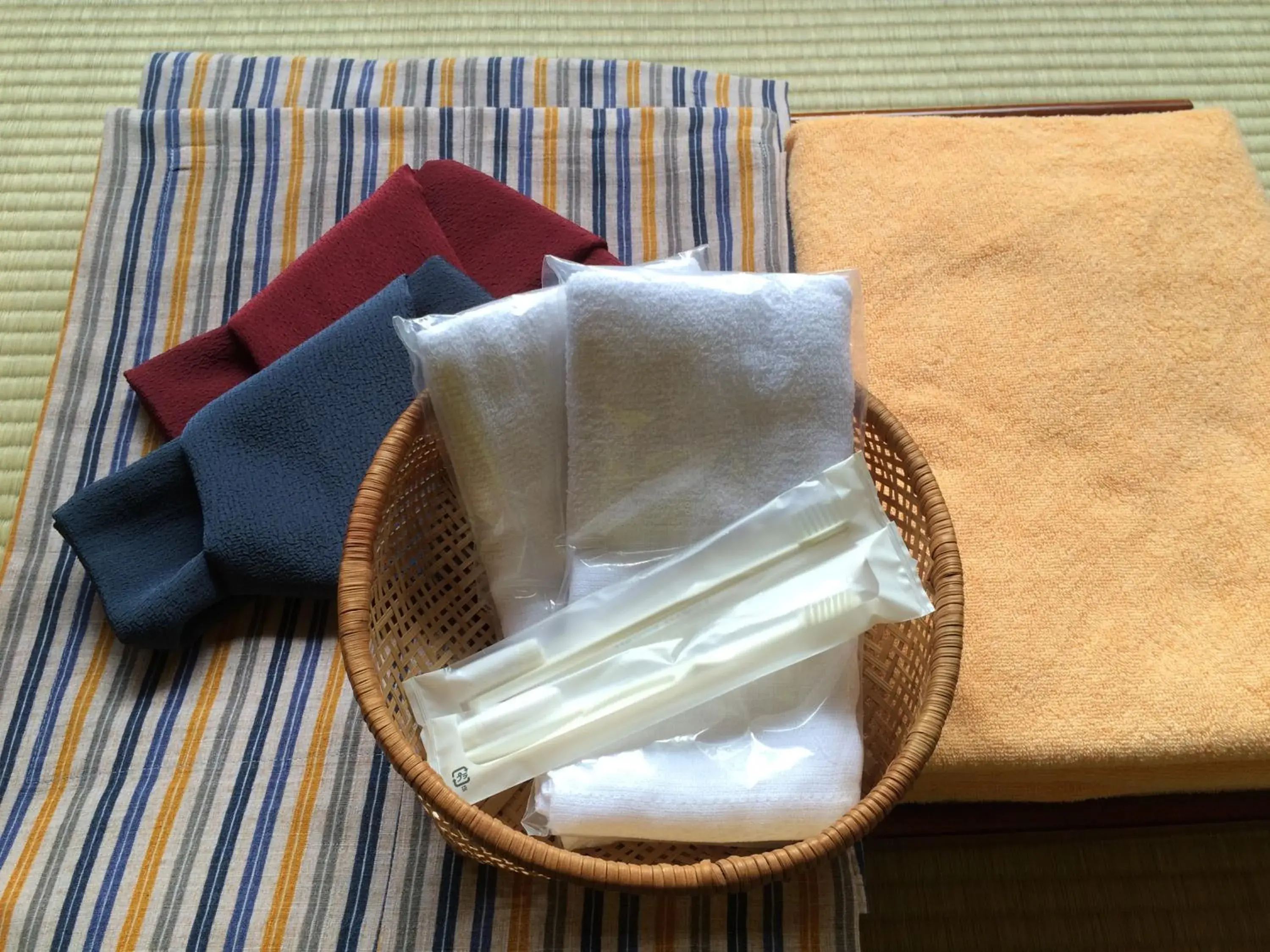 Japanese-Style Superior Twin Room with Shared Bathroom in Yudanaka Onsen Yamazakiya Japanese-Style Superior Twin Room with Shared Bathroom in Yudanaka Onsen Yamazakiya