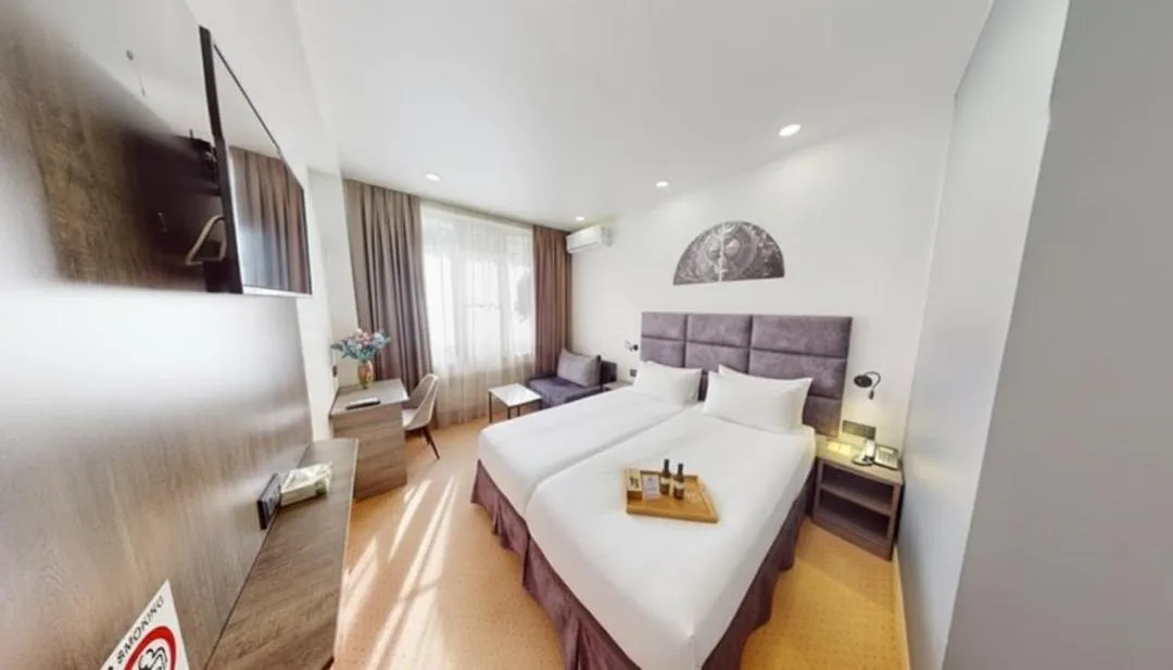 Bed in Median Hotel, City Center Yerevan