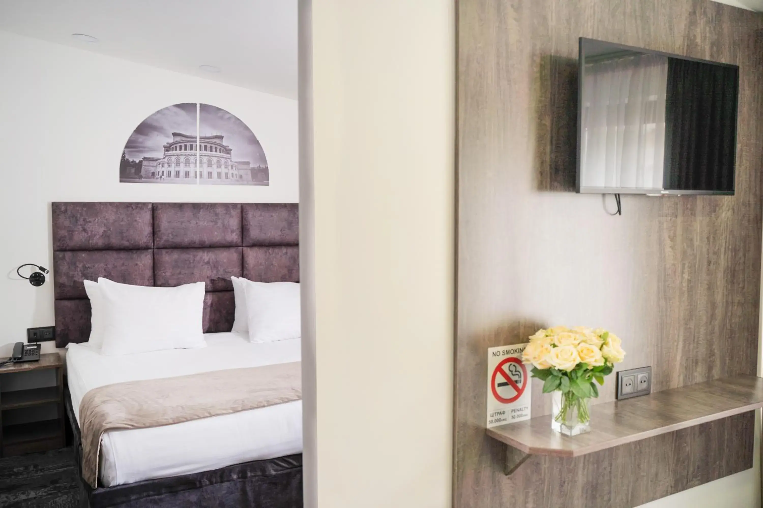 Deluxe Double or Twin Room in Median Hotel, City Center Yerevan Deluxe Double or Twin Room in Median Hotel, City Center Yerevan