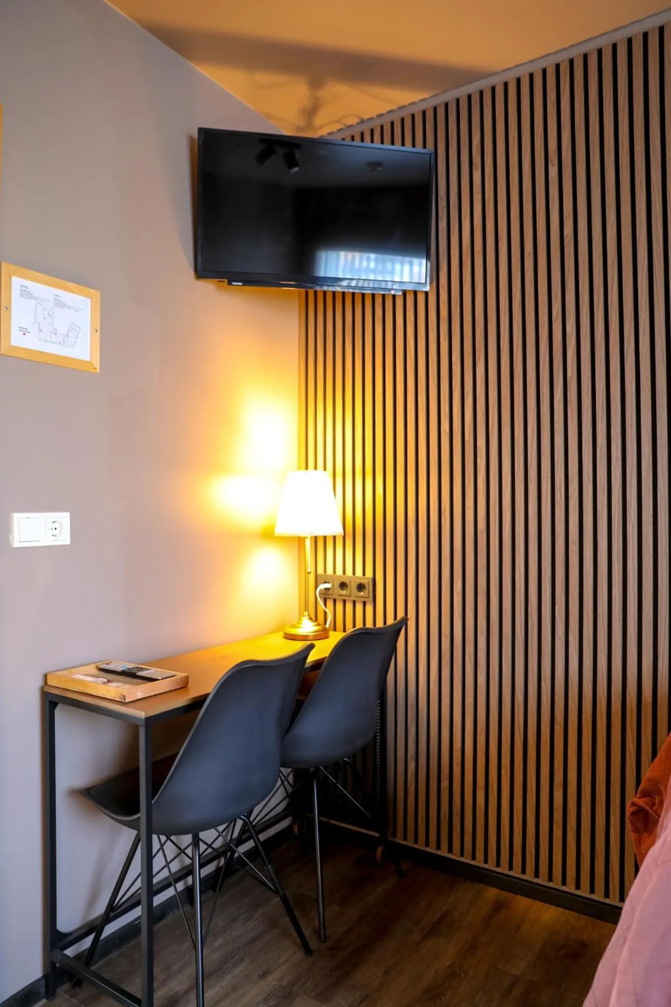 TV and multimedia in Akureyri Hostel