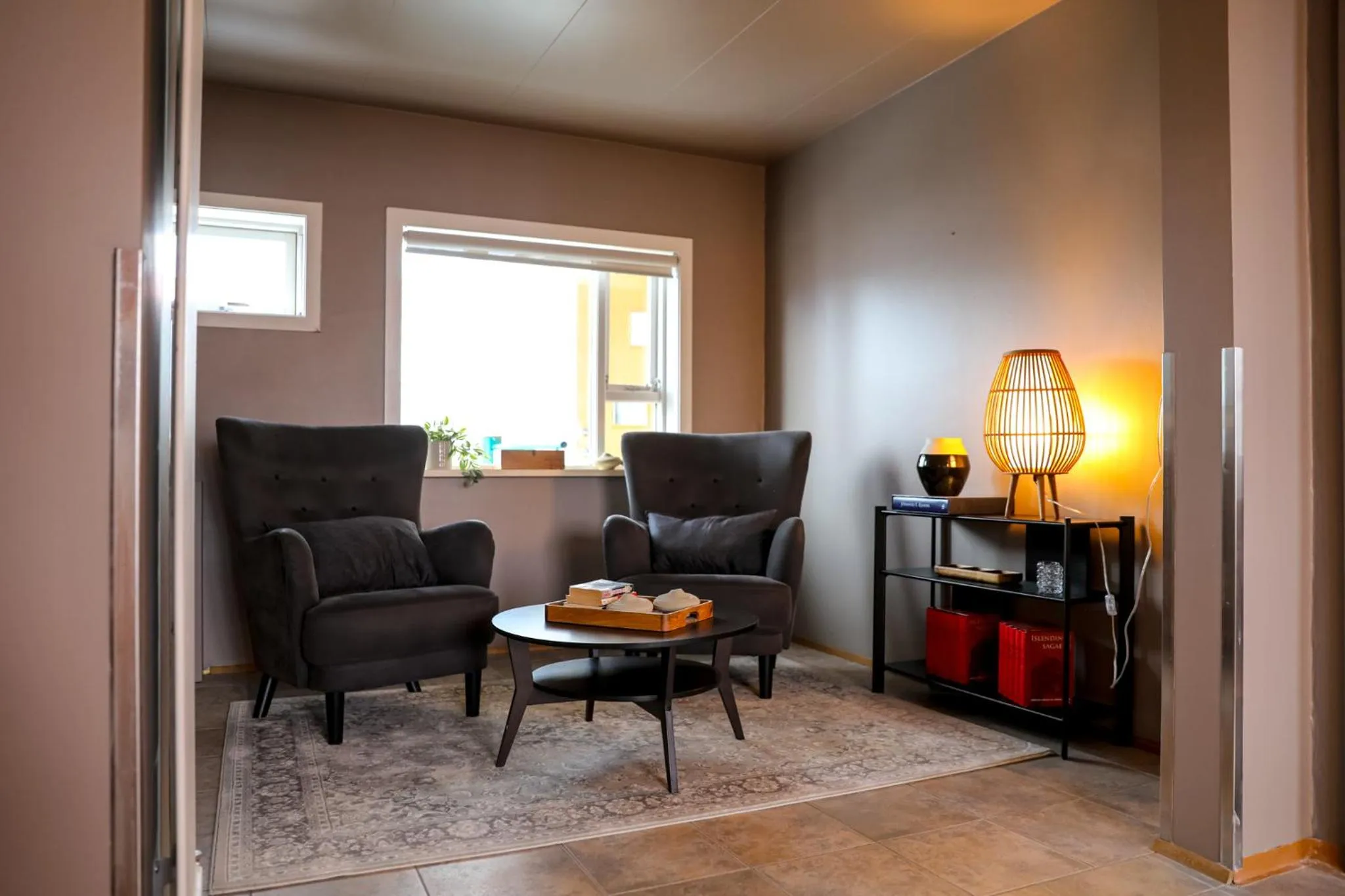 Living room in Akureyri Hostel