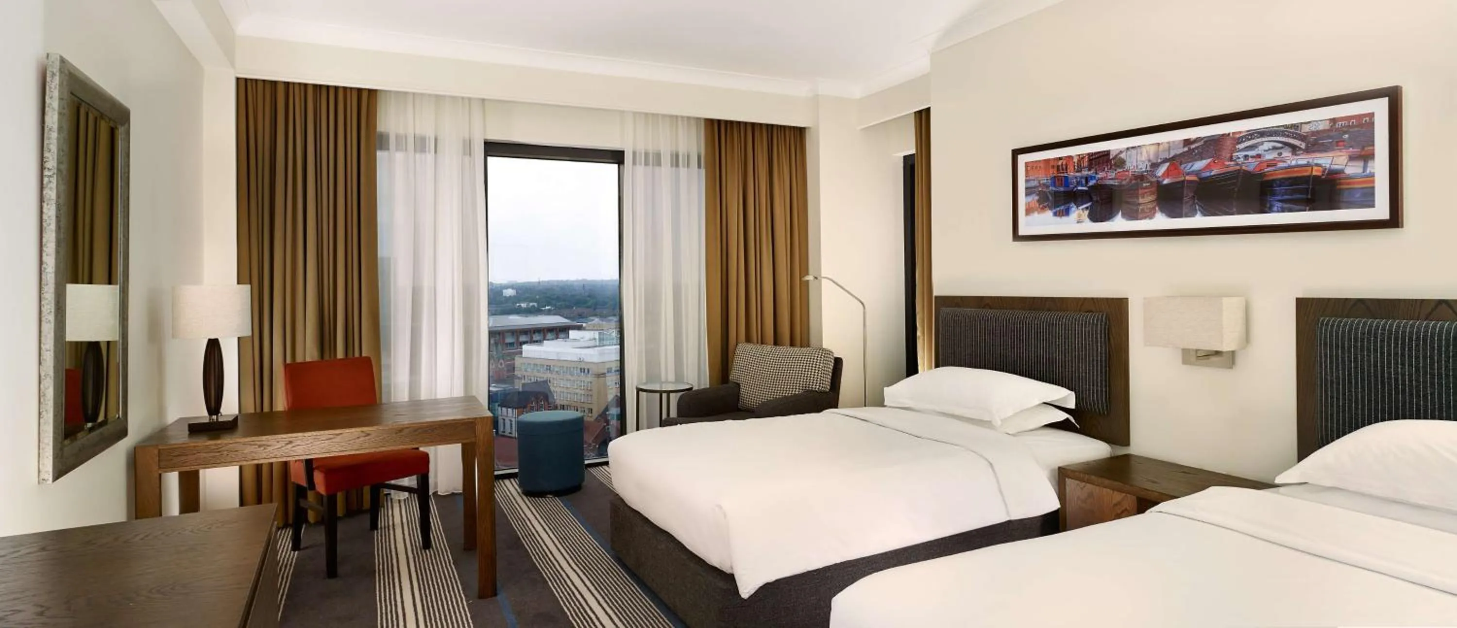 Bedroom in Hyatt Regency Birmingham