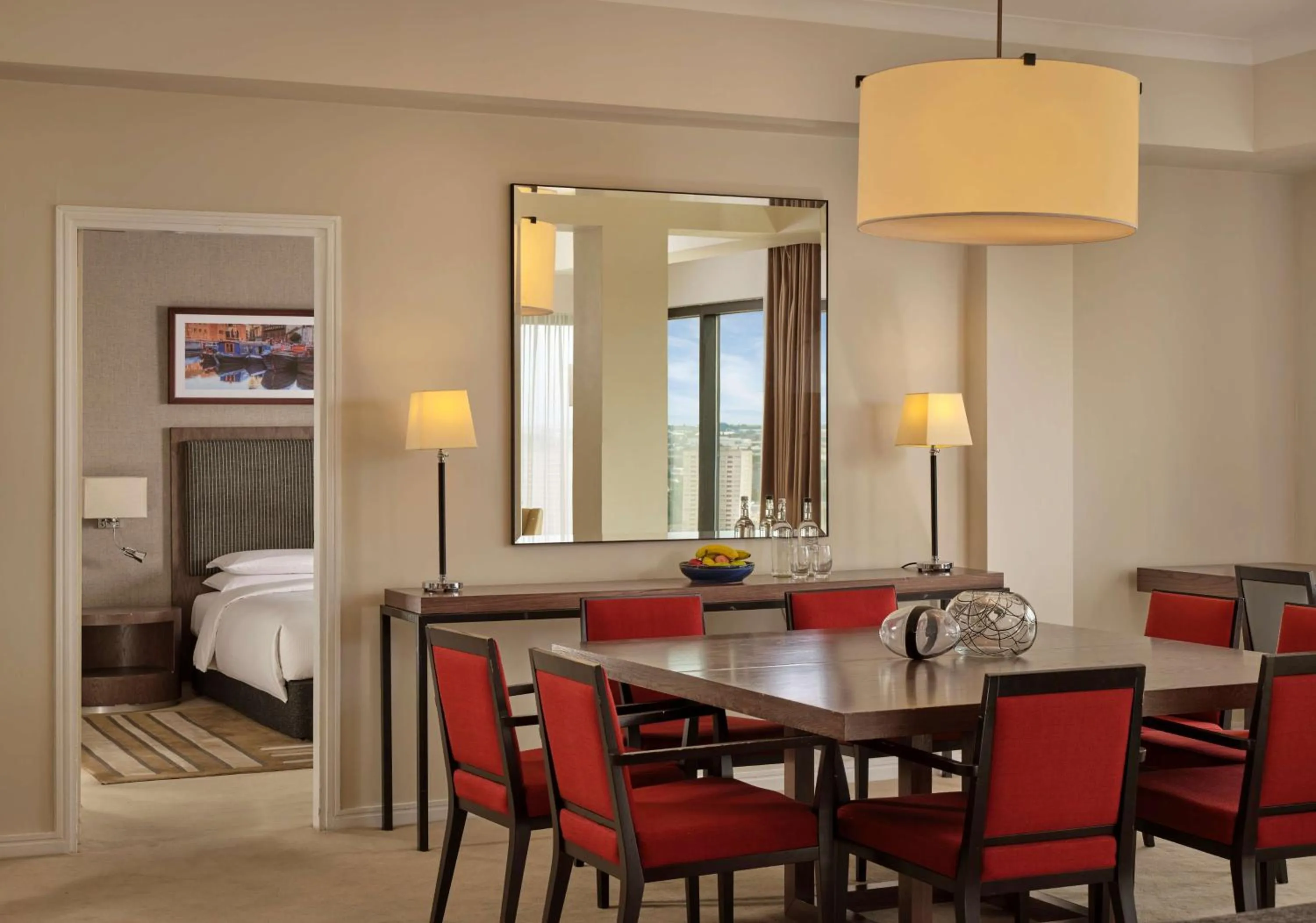 Photo of the whole room in Hyatt Regency Birmingham