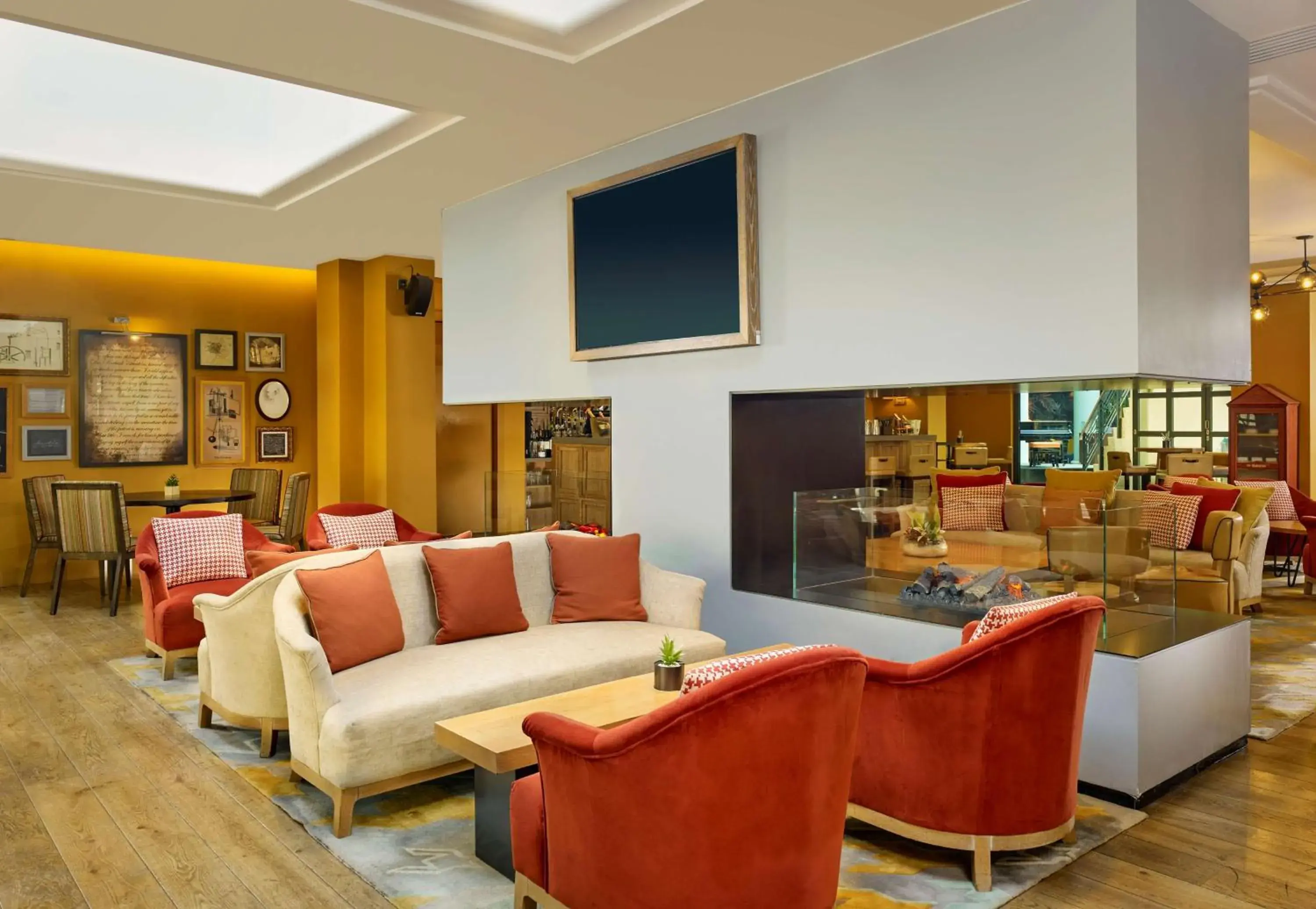 Lounge or bar in Hyatt Regency Birmingham Lounge or bar in Hyatt Regency Birmingham