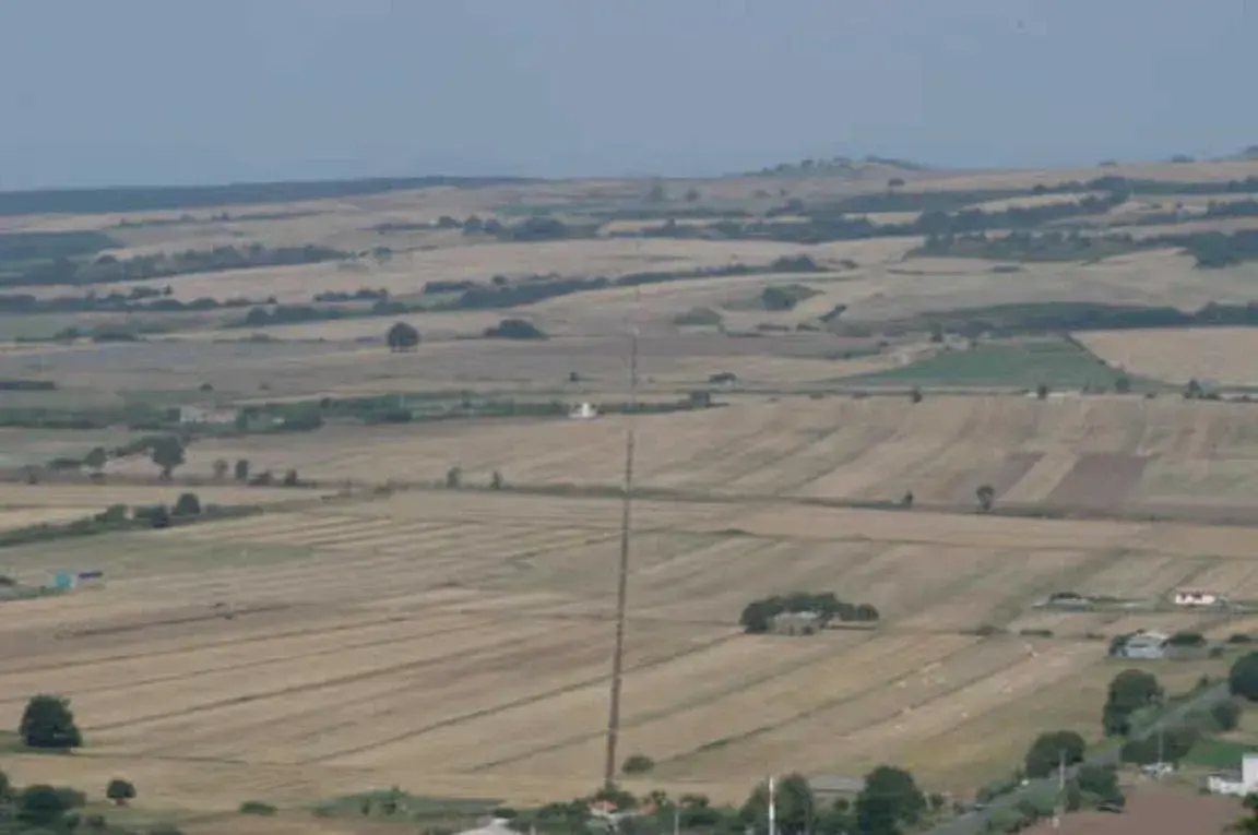 Twin Room with Private Bathroom in La Mela Rosa Twin Room with Private Bathroom in La Mela Rosa