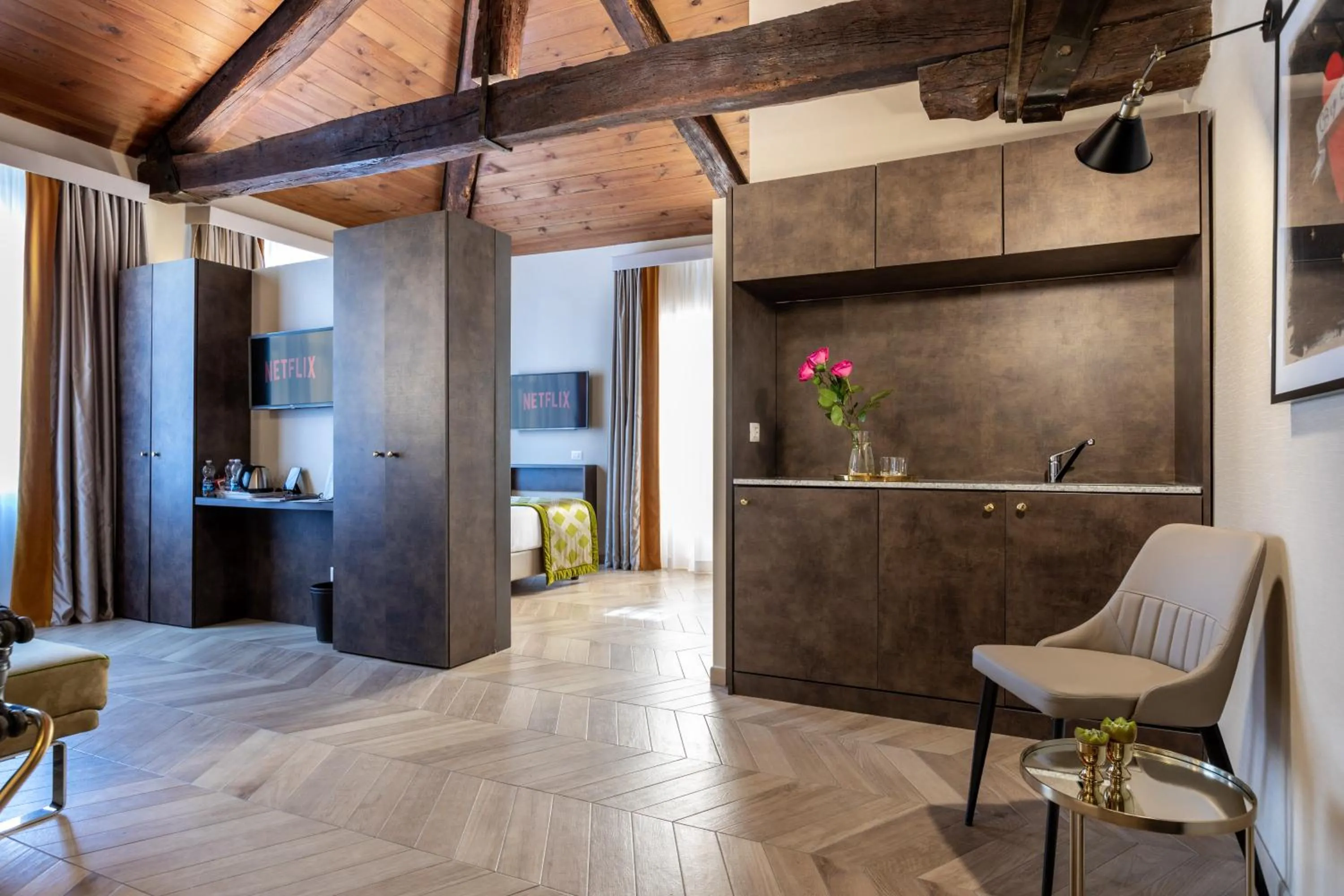 NEMAN Maison Experience I Pantheon