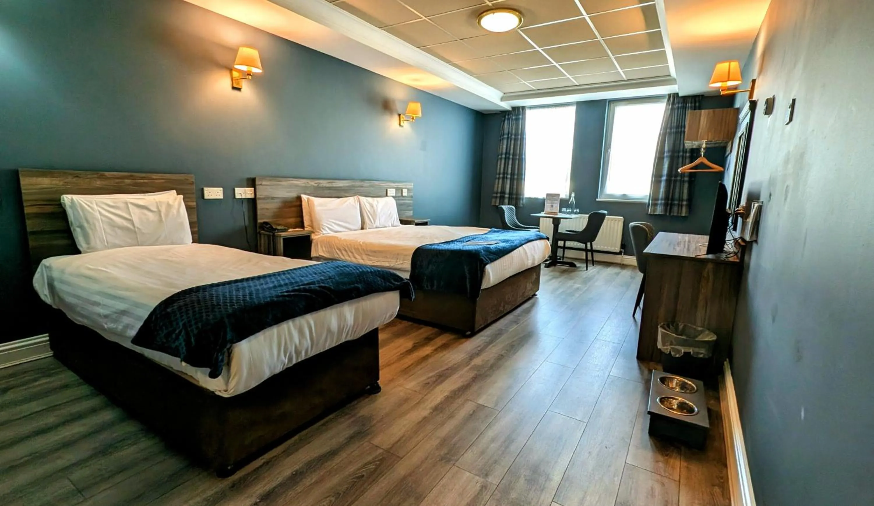 Bedroom, Bed in Inn On The Coast