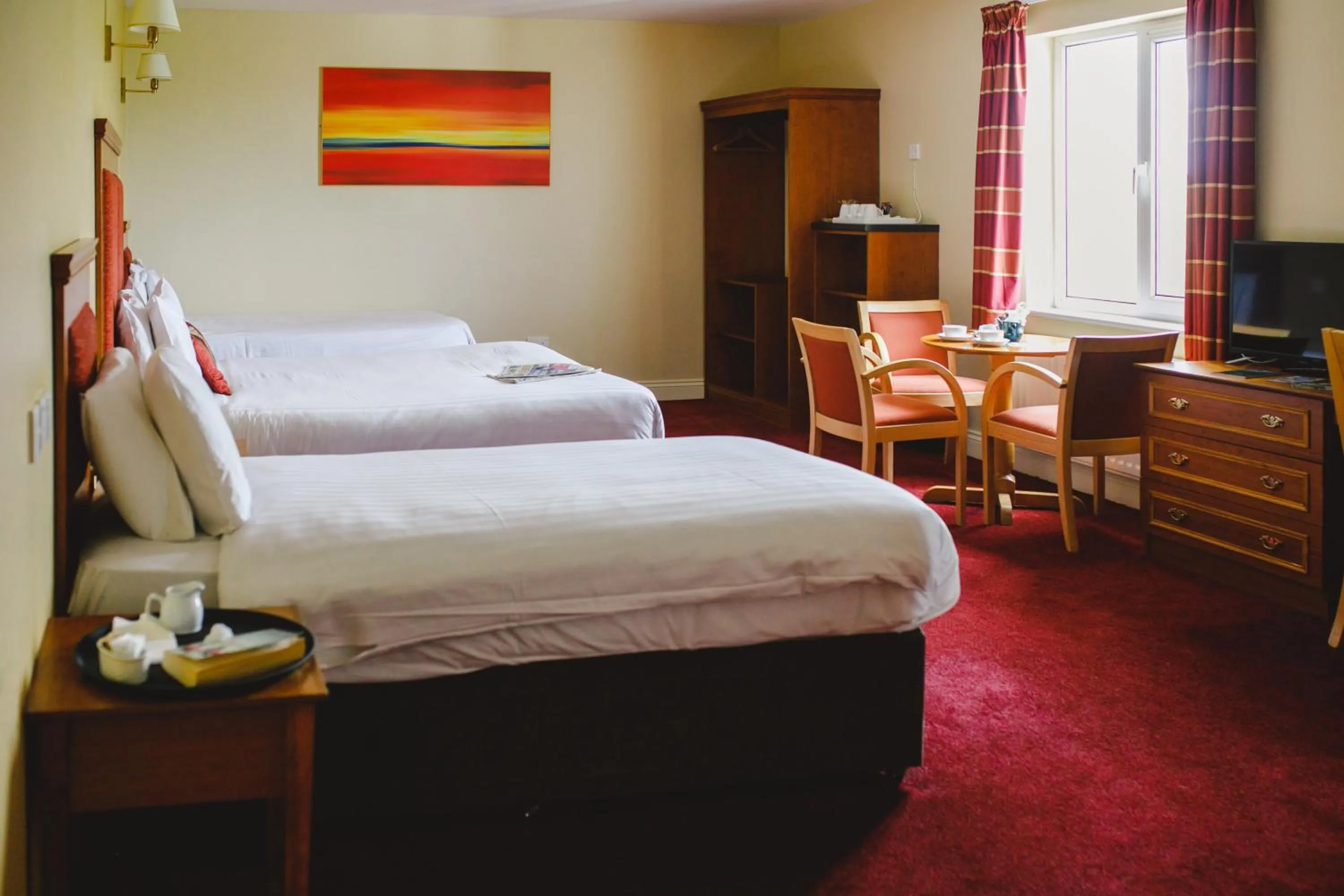 Bedroom, Bed in Inn On The Coast