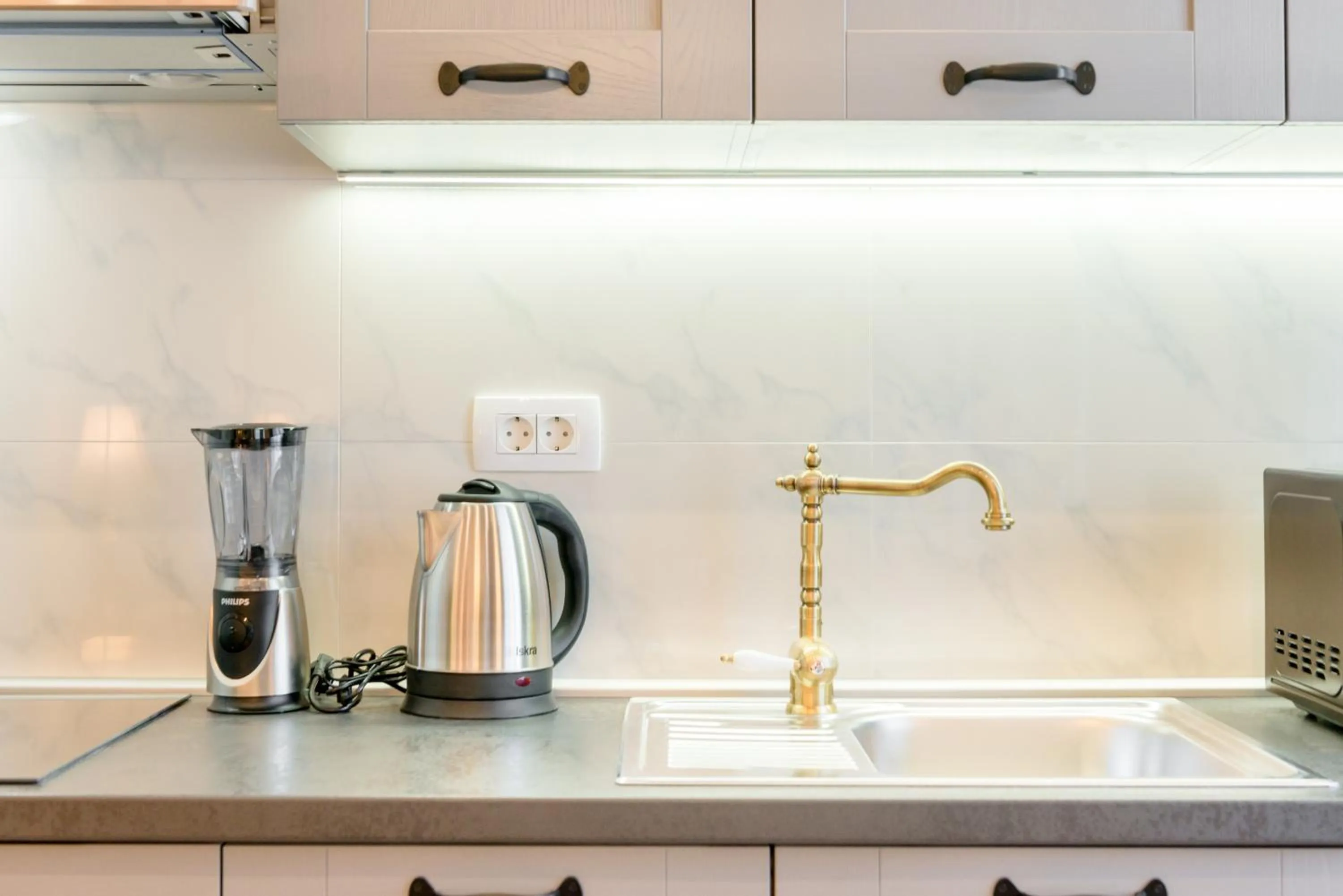 Coffee/tea facilities in Le Monde - Vintage Accommodation