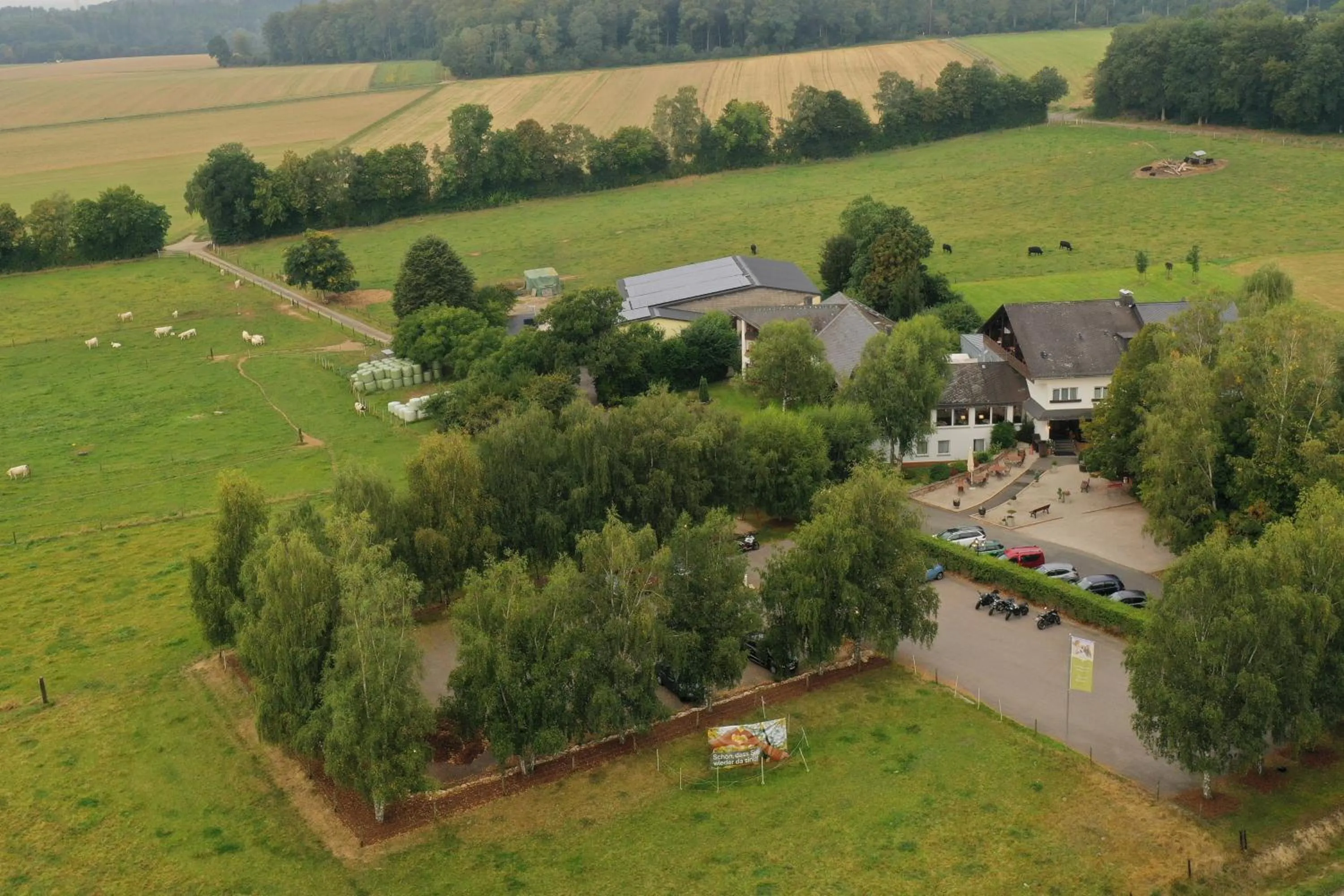 Property building in Landidyll Hotel Restaurant Birkenhof