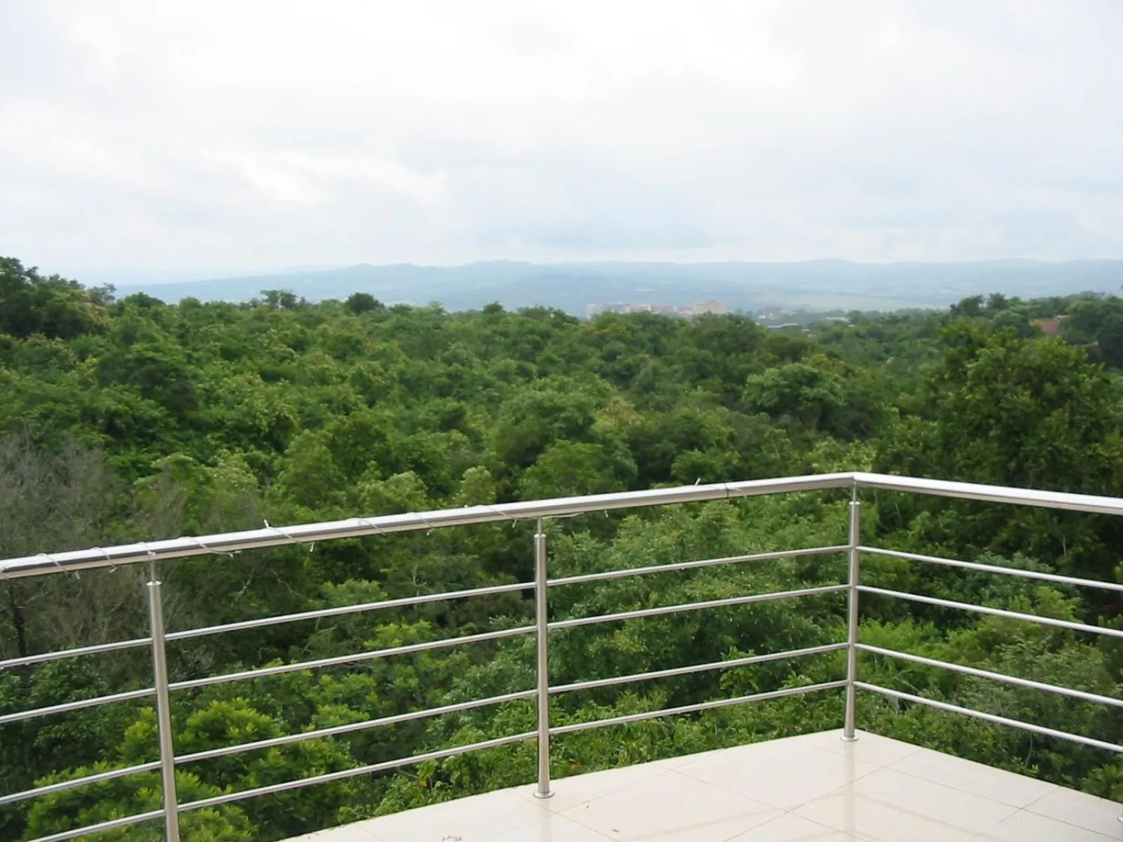 Leaves Lodge and Spa