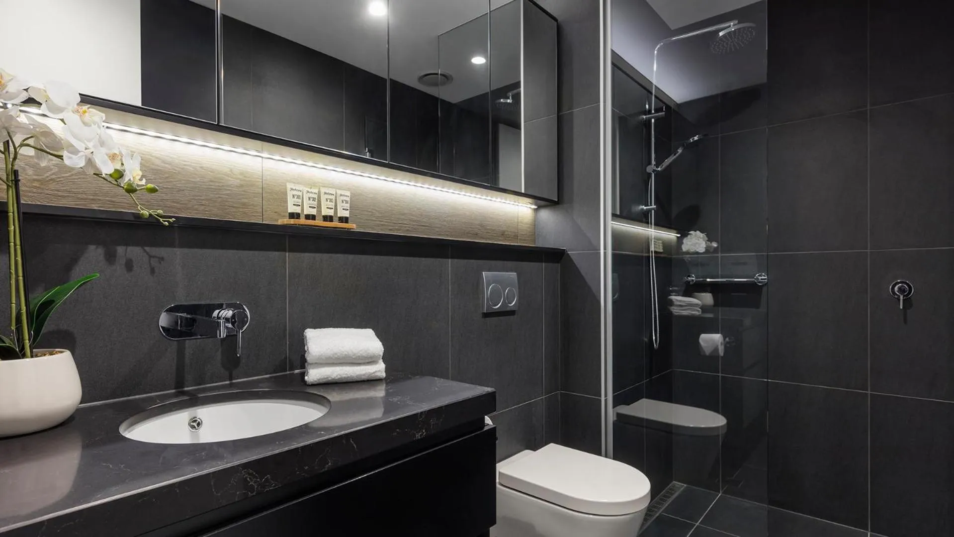 Toilet in Avani Melbourne Box Hill Residences