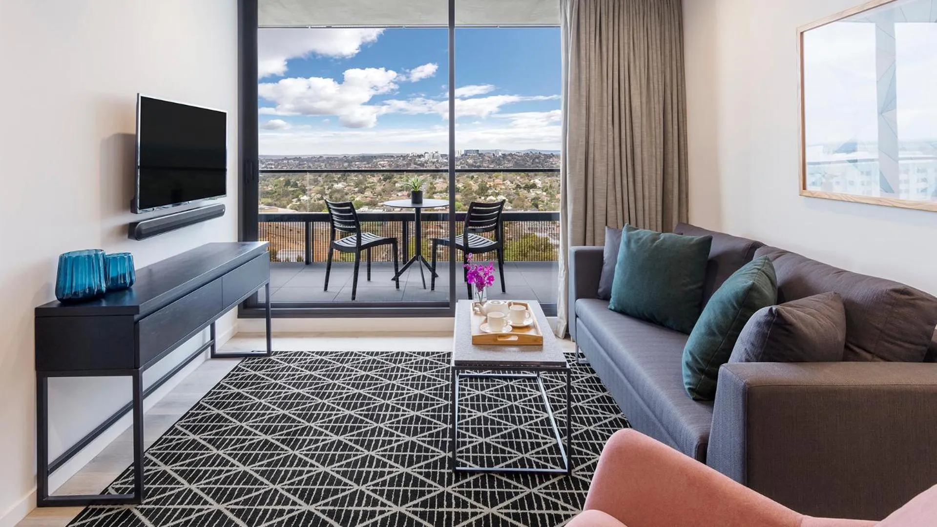 TV and multimedia in Avani Melbourne Box Hill Residences
