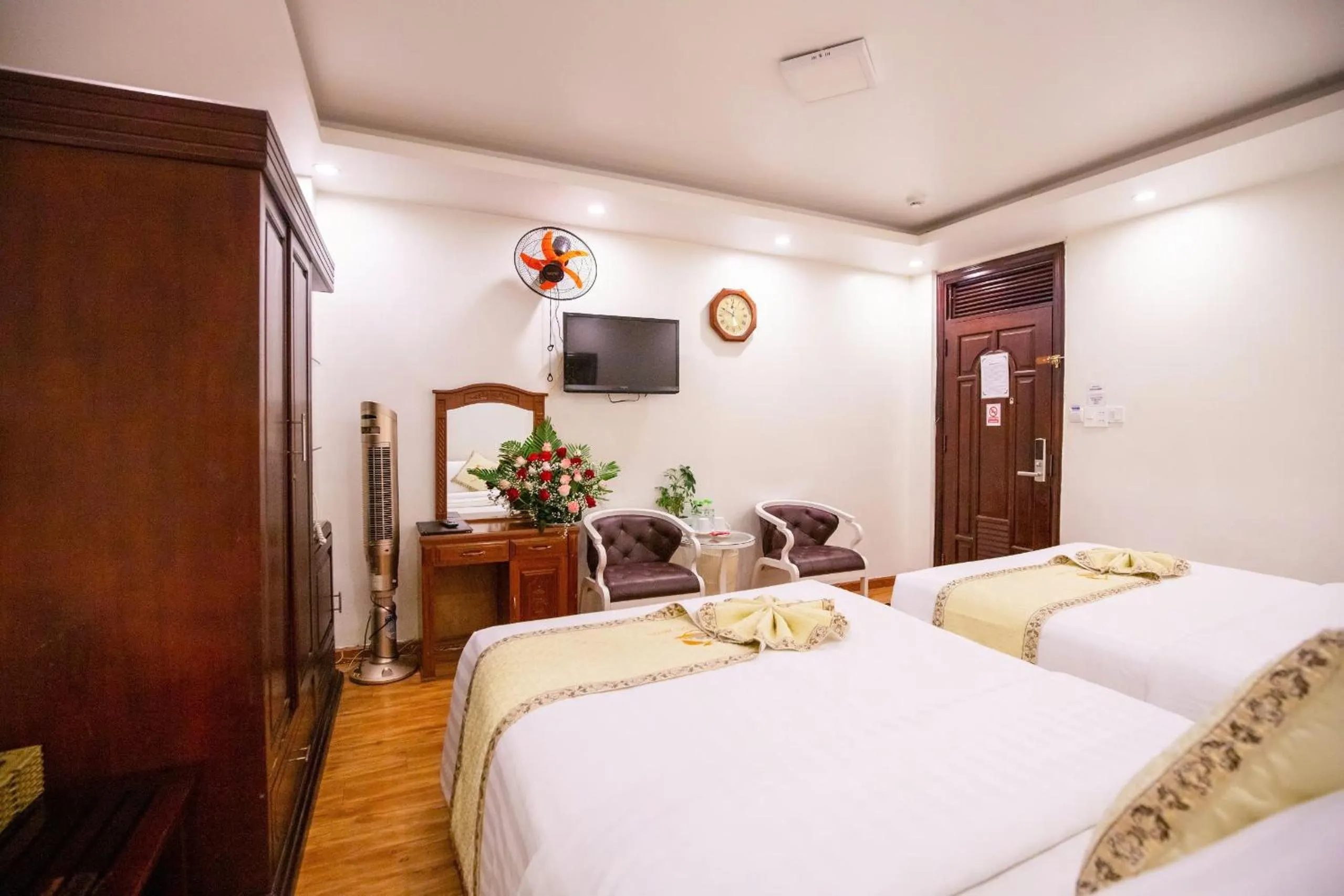 Bed in Thanh Do Hotel
