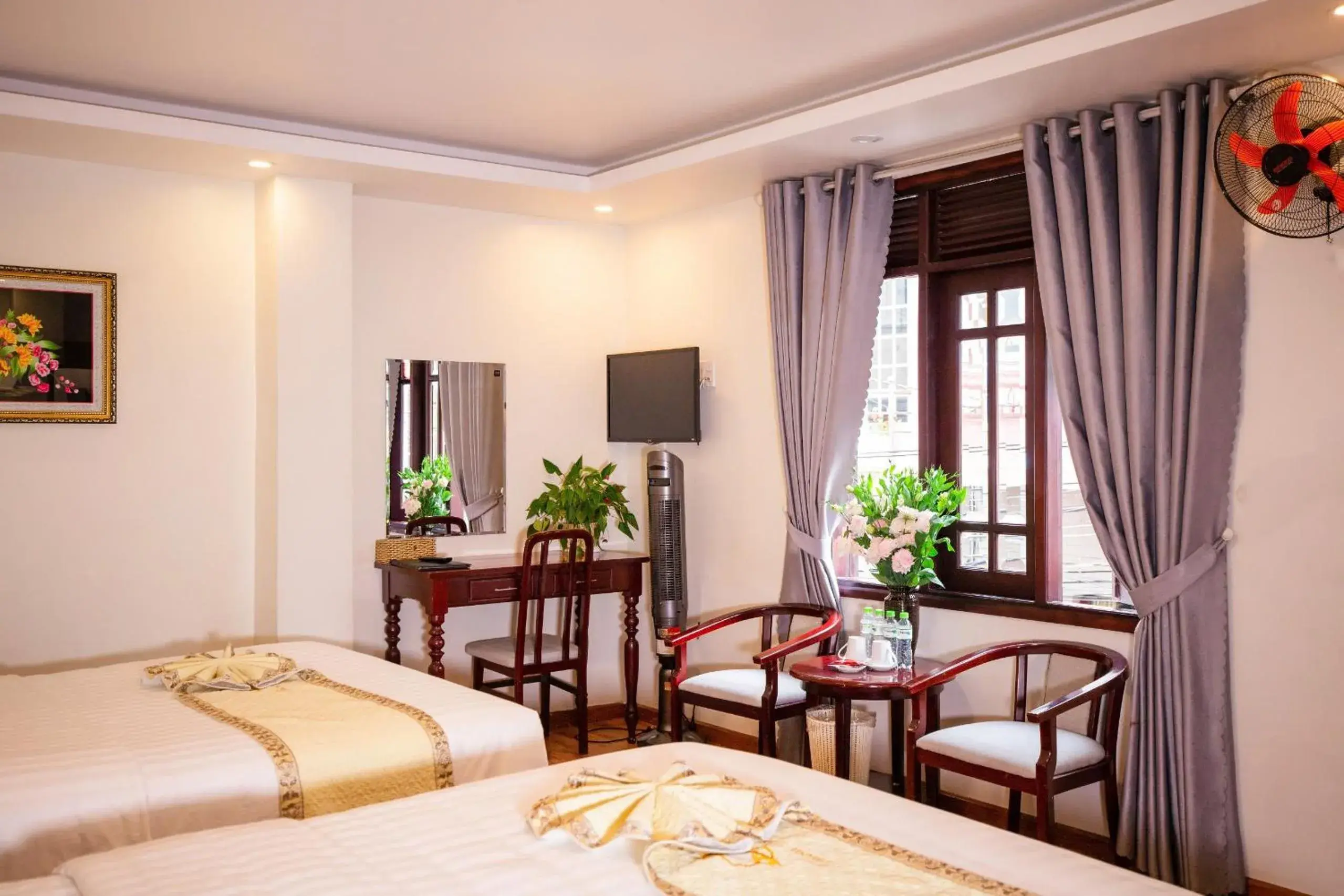 Photo of the whole room, Bed in Thanh Do Hotel Photo of the whole room, Bed in Thanh Do Hotel