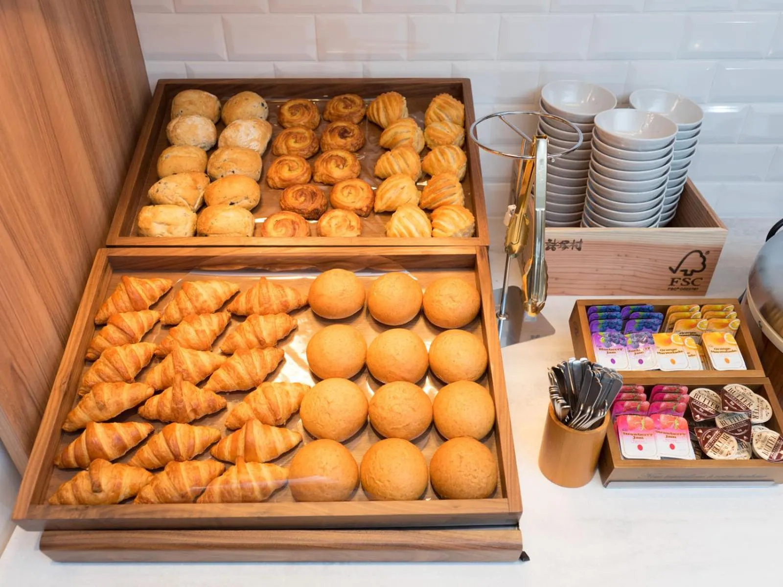 Buffet breakfast in Super Hotel Anan Tomioka