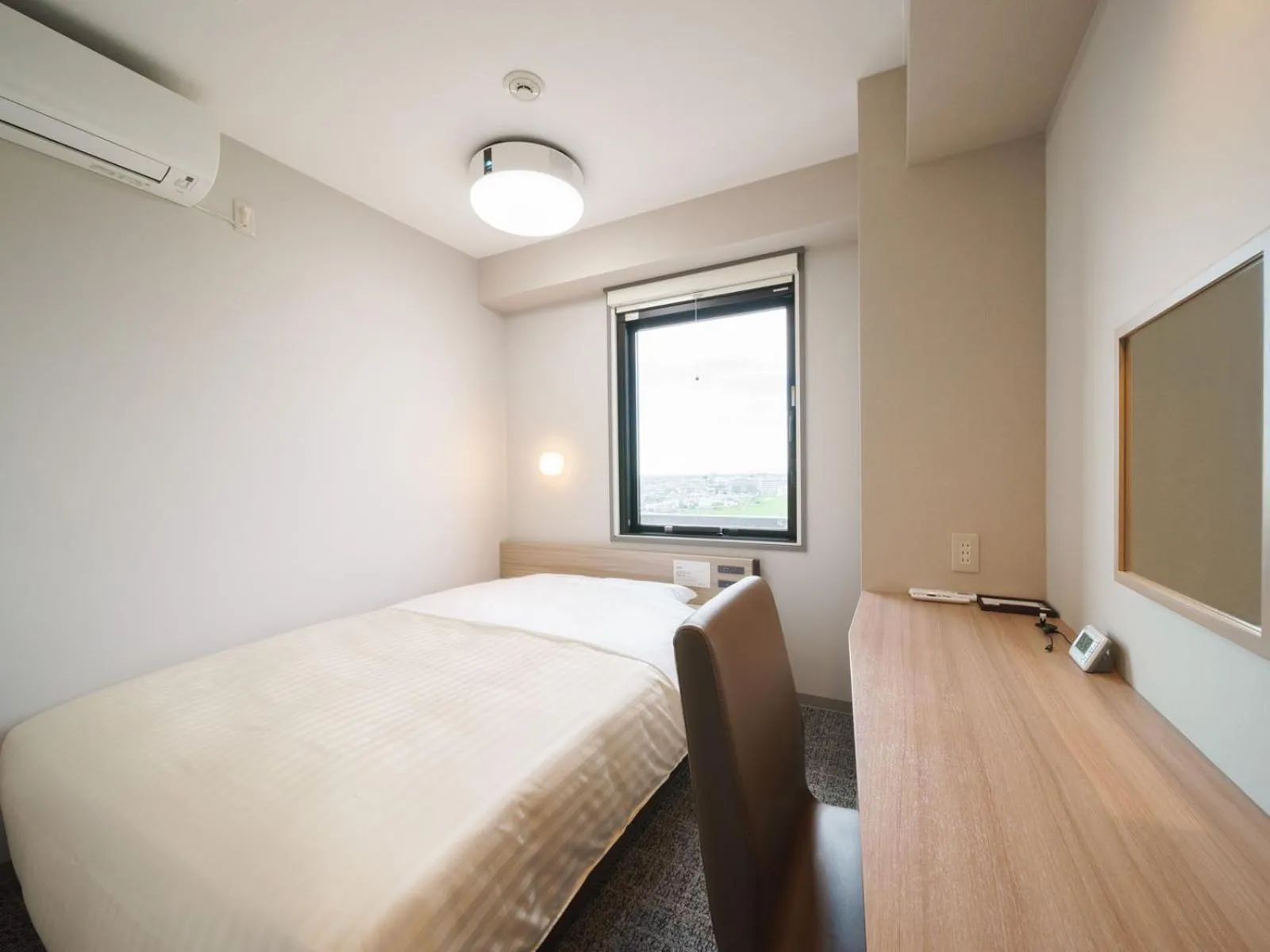 TV and multimedia, Bed in Super Hotel Anan Tomioka