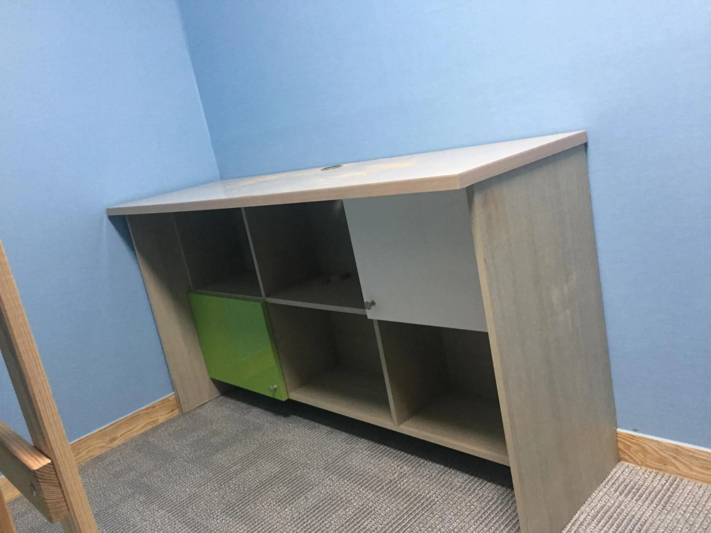 wardrobe in The Core Albergue