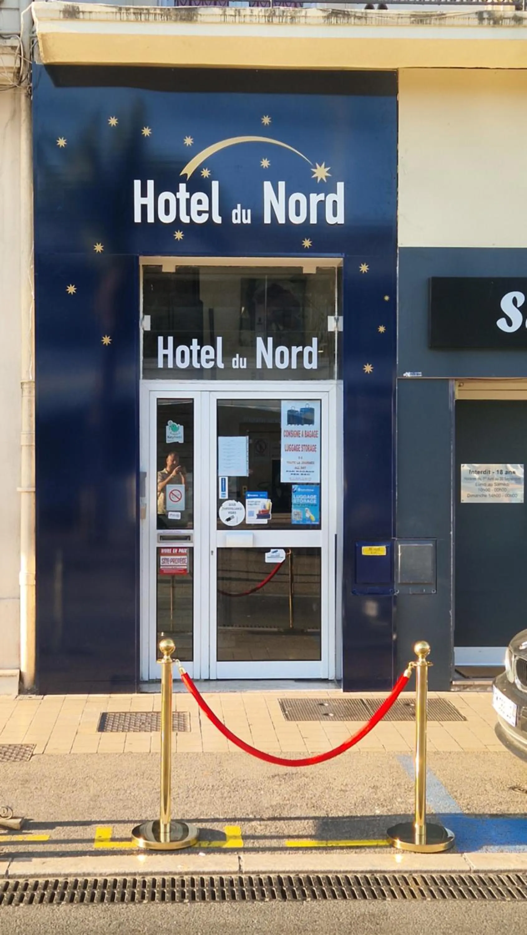 Property building in Hôtel du Nord