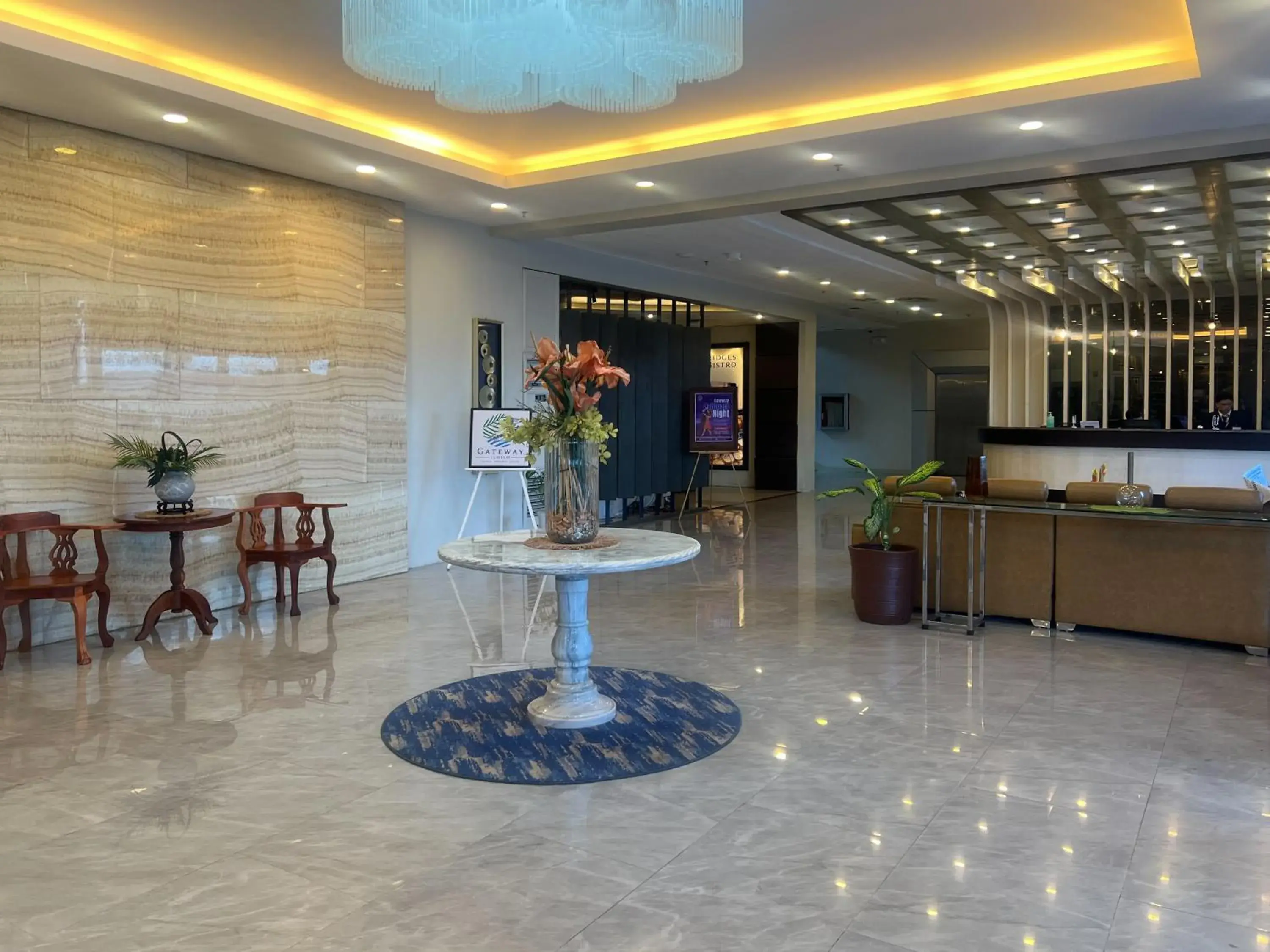 Lobby or reception in Iloilo Gateway Hotel and Suites Lobby or reception in Iloilo Gateway Hotel and Suites