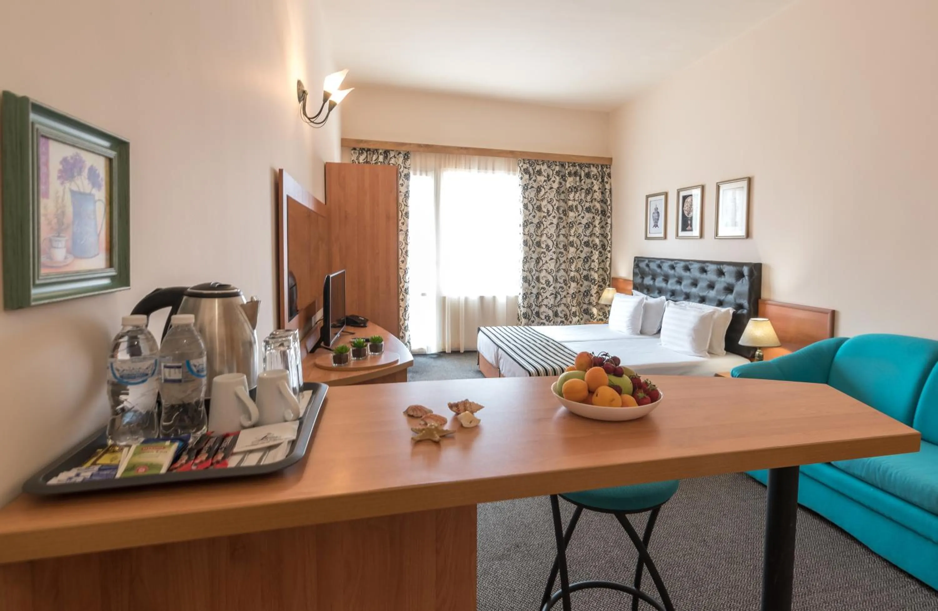 Kitchen or kitchenette in Lotus Family Hotel - Free Parking