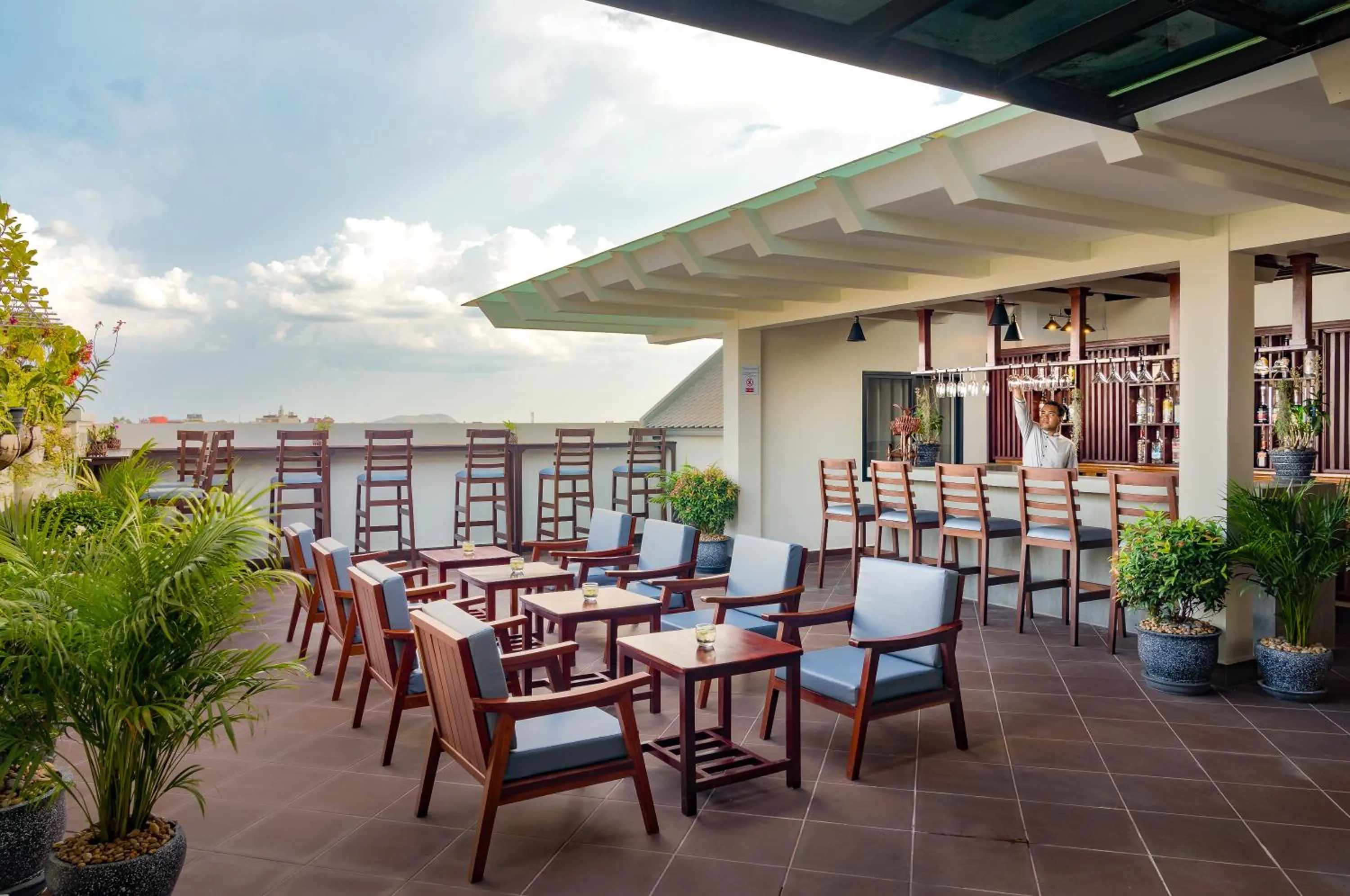 Lounge or bar in Mony Reach Angkor Hotel