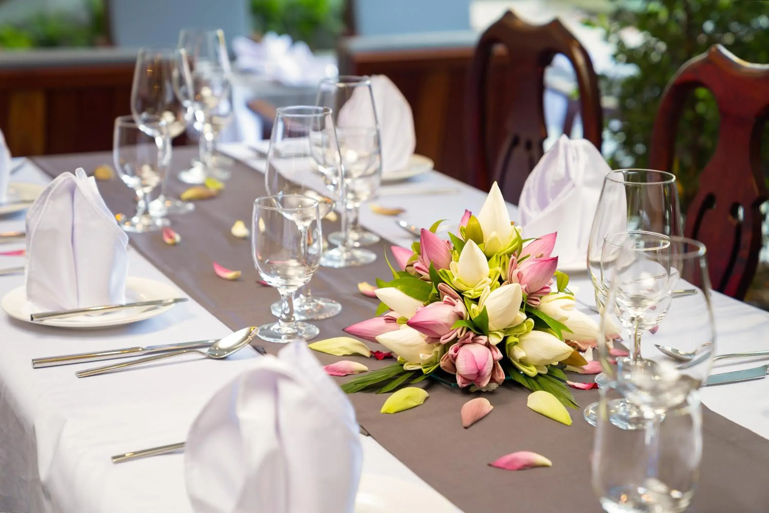 Restaurant/places to eat in Mony Reach Angkor Hotel Restaurant/places to eat in Mony Reach Angkor Hotel