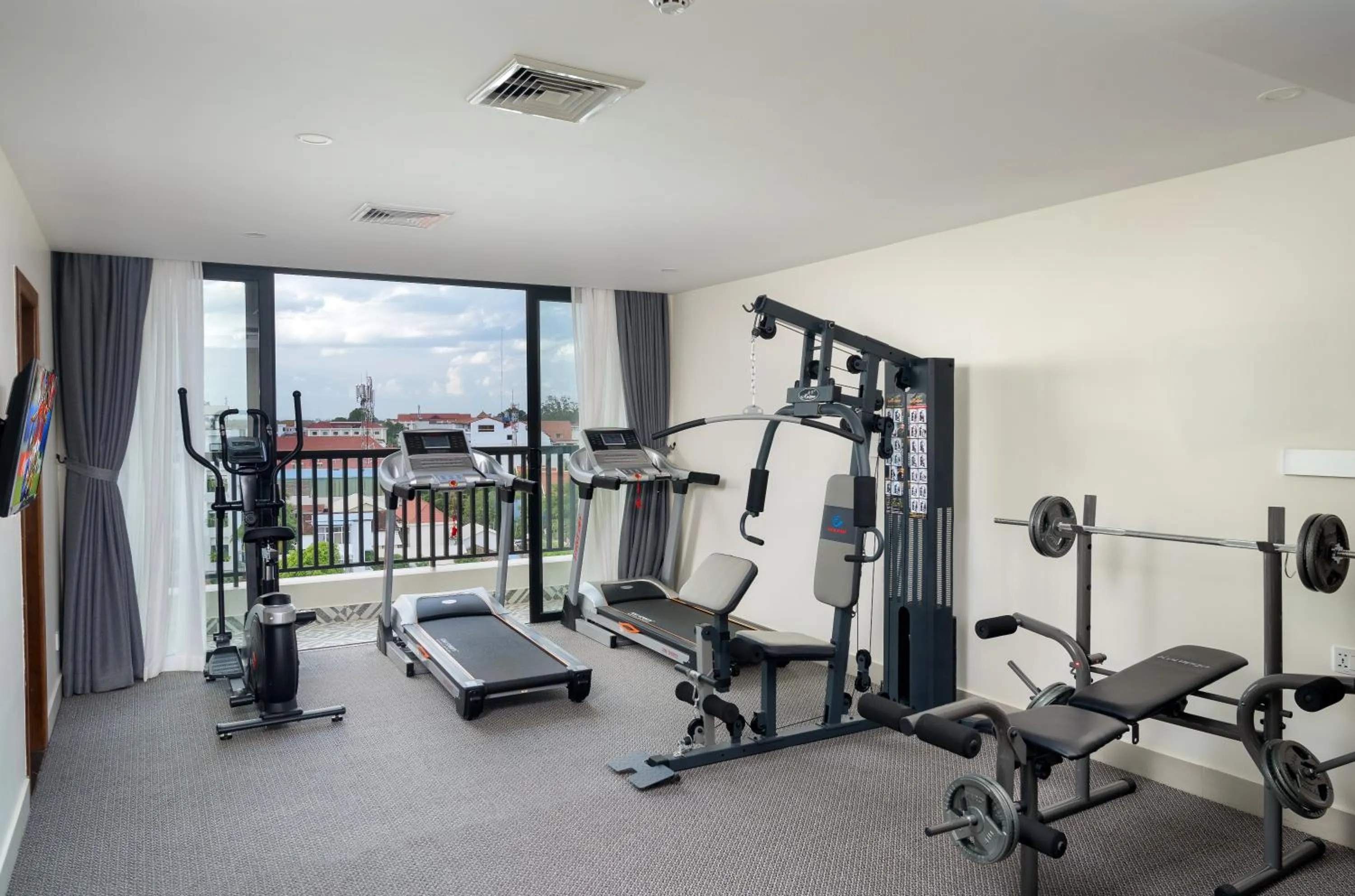 Fitness centre/facilities in Mony Reach Angkor Hotel