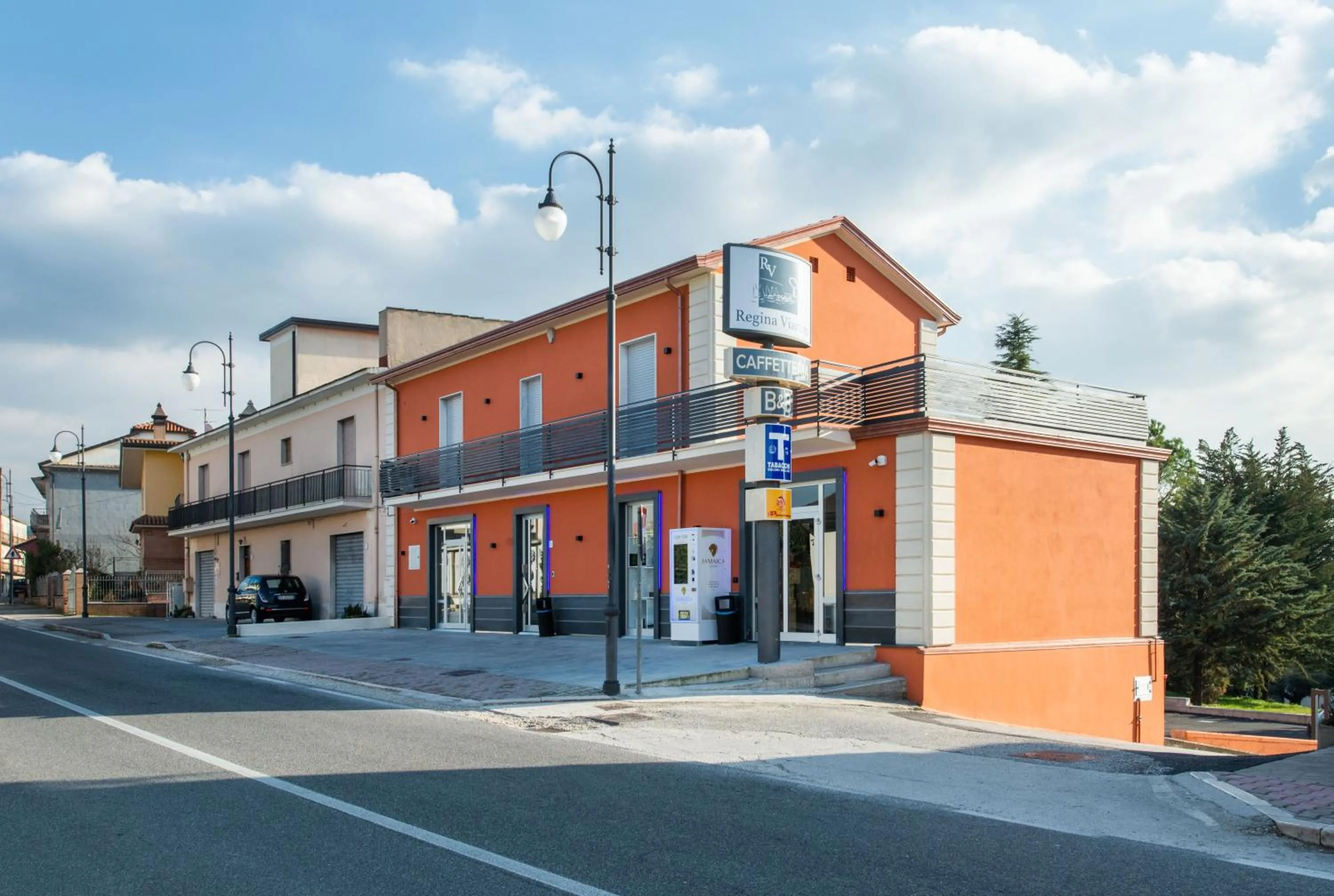 Property building in Regina Viarum