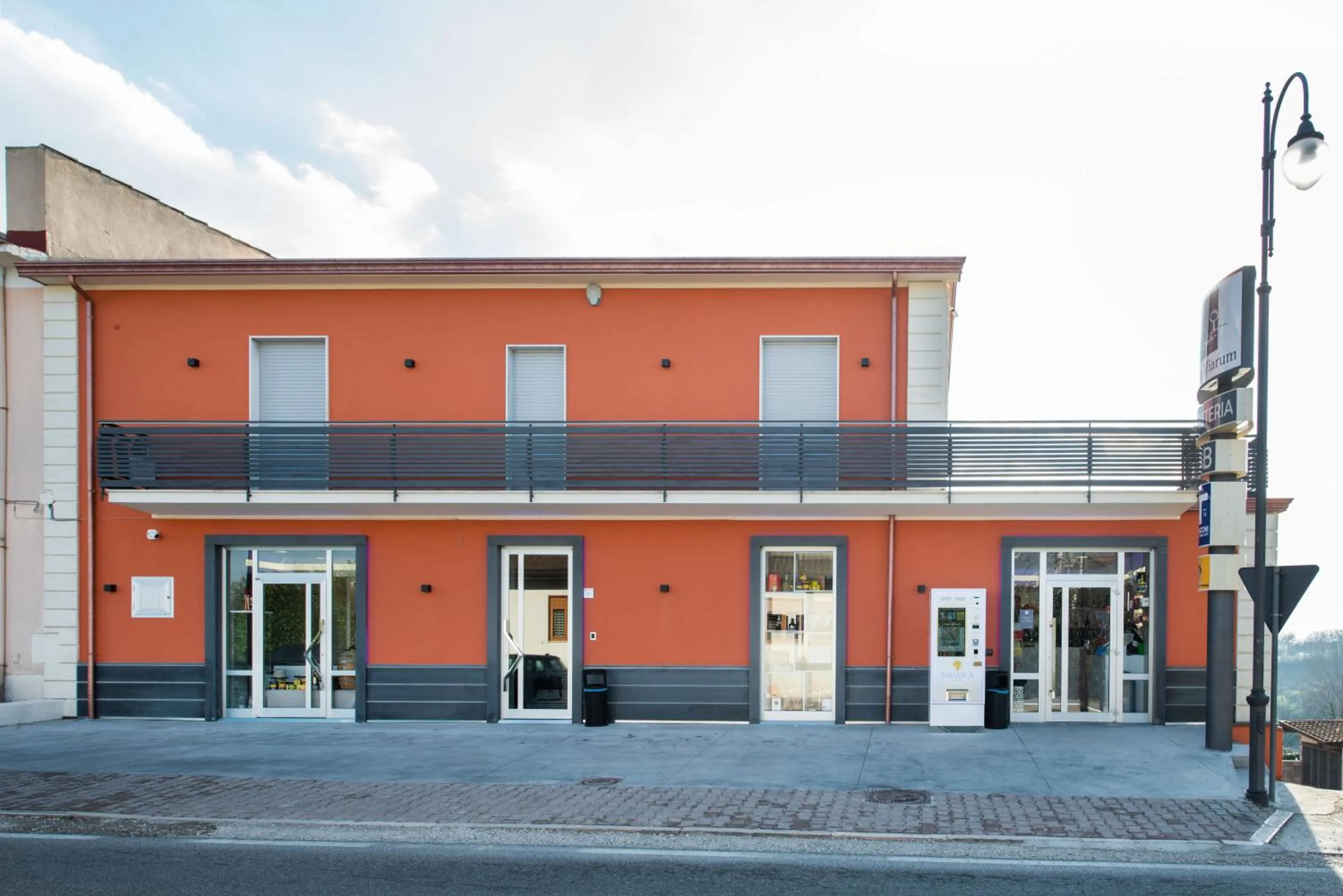 Property building in Regina Viarum