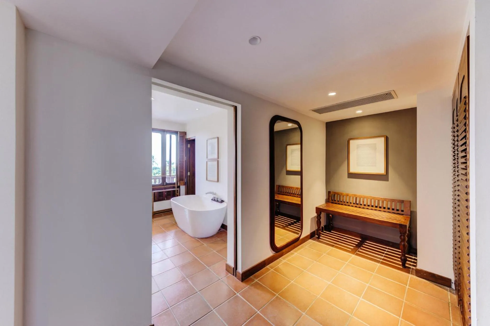 Photo of the whole room, Bed in Cinnamon Bentota Beach - Signature Selection