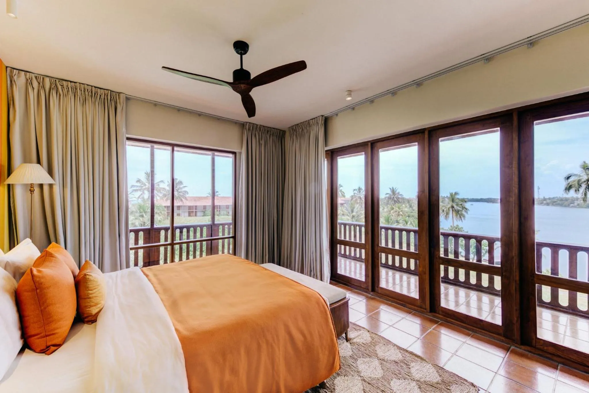 Decorative detail, Bed in Cinnamon Bentota Beach - Signature Selection