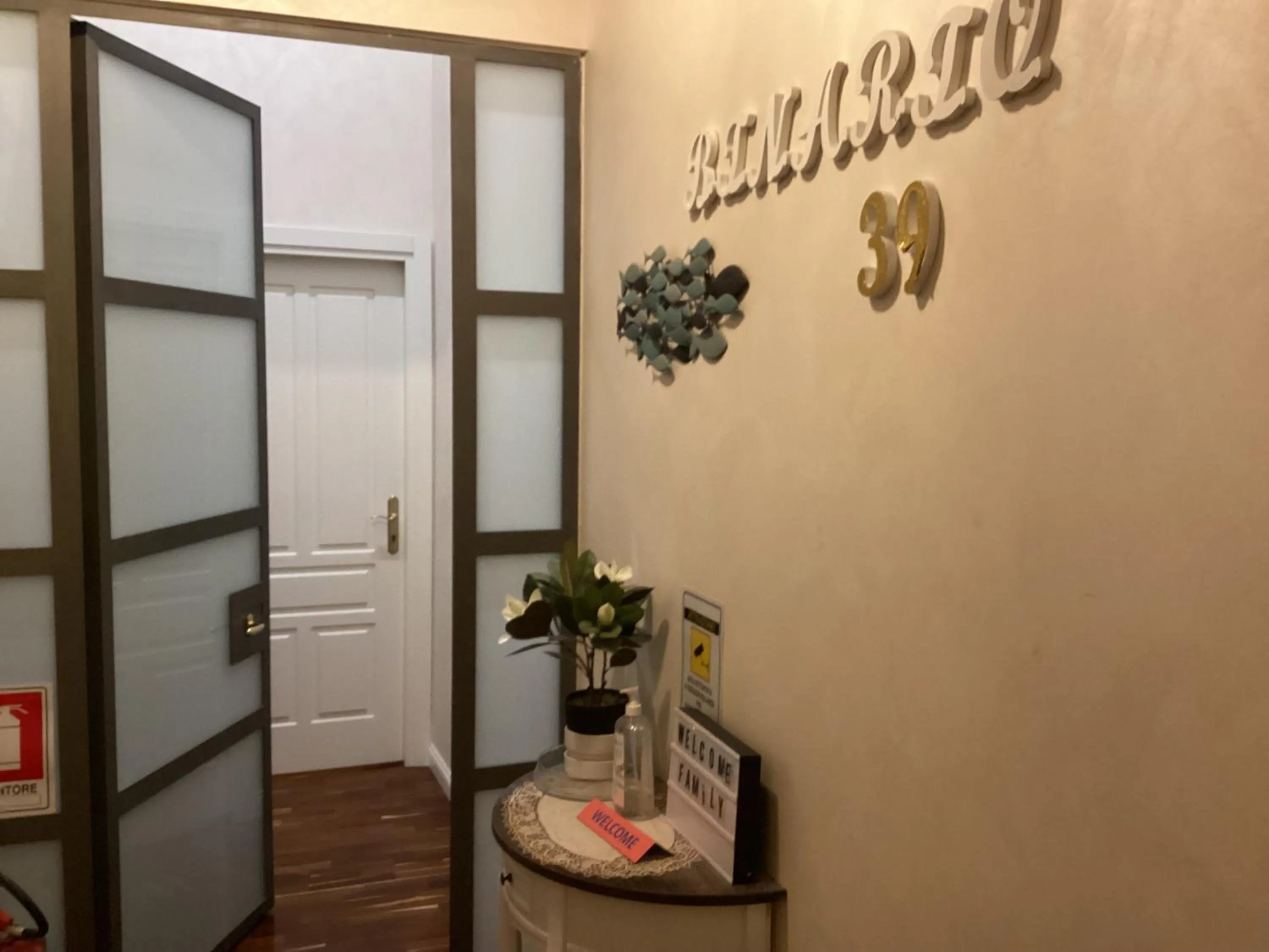 Text overlay in B&B BiNARIO39