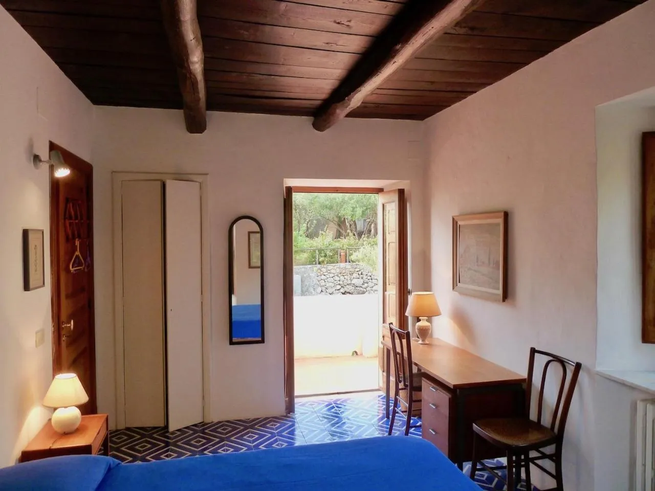 Garden view, Bed in Casa Puccini B&B Maratea