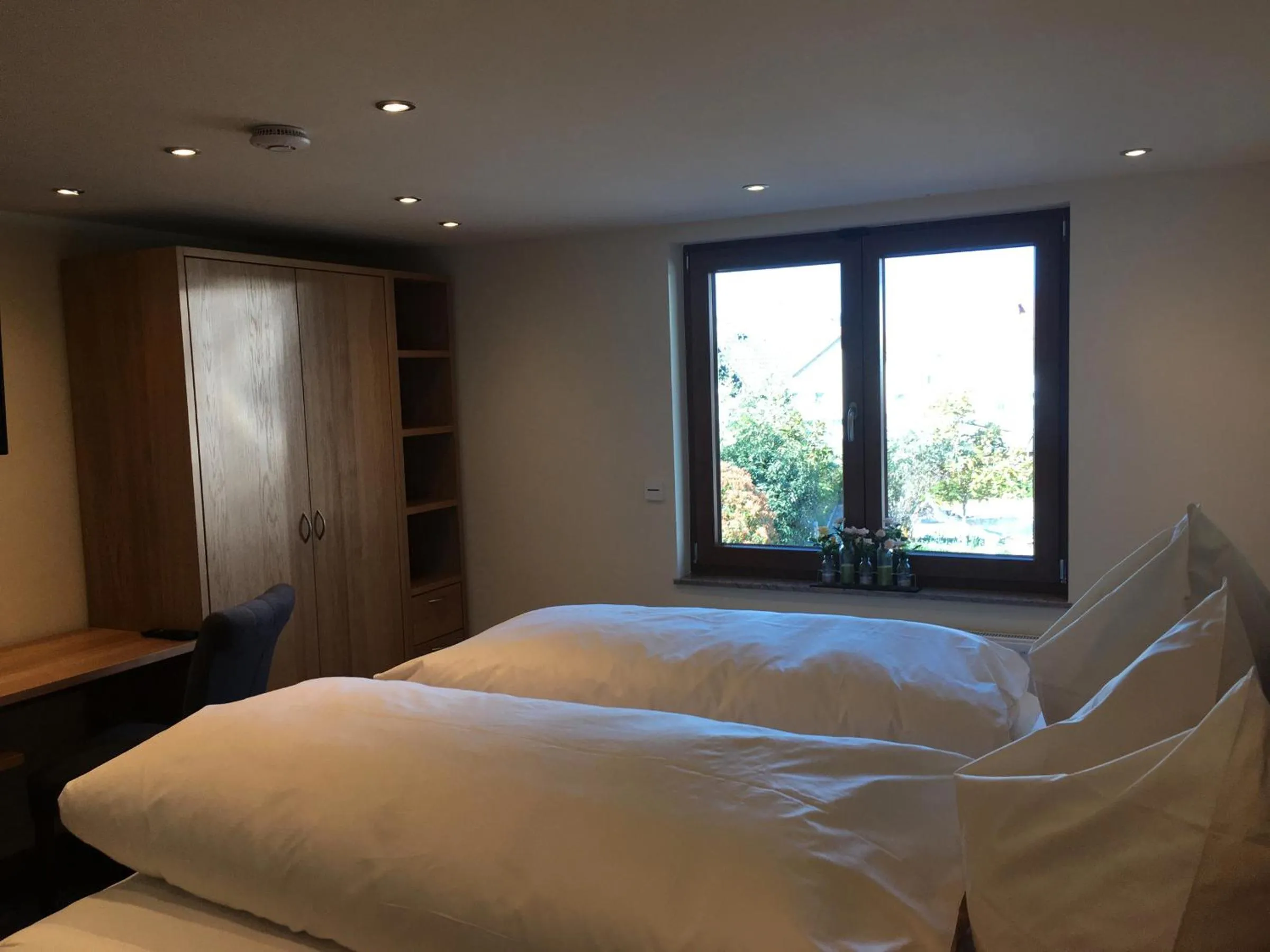 Living room, Bed in Gasthof Zum Ochsen