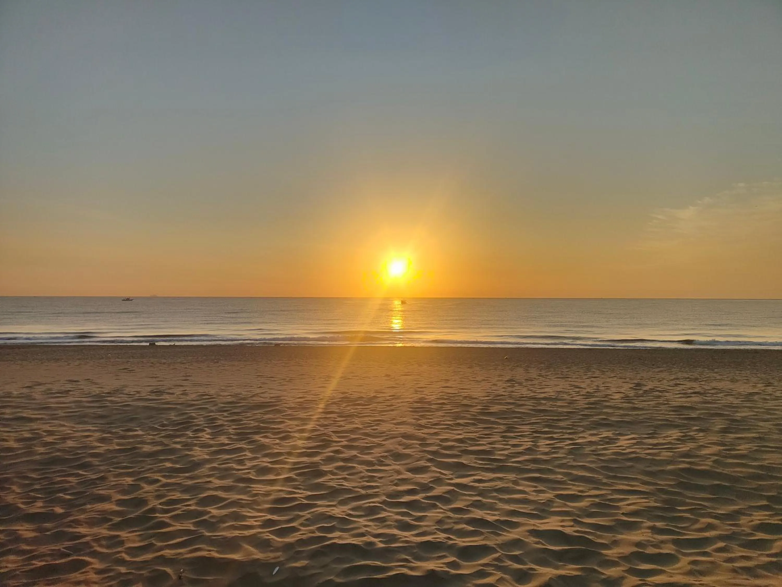 Sunrise in Beteyà Hostel Don Bosco