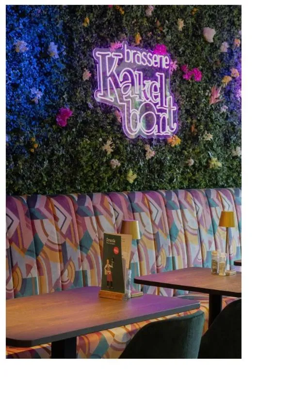 Restaurant/places to eat in Hotel De Villa