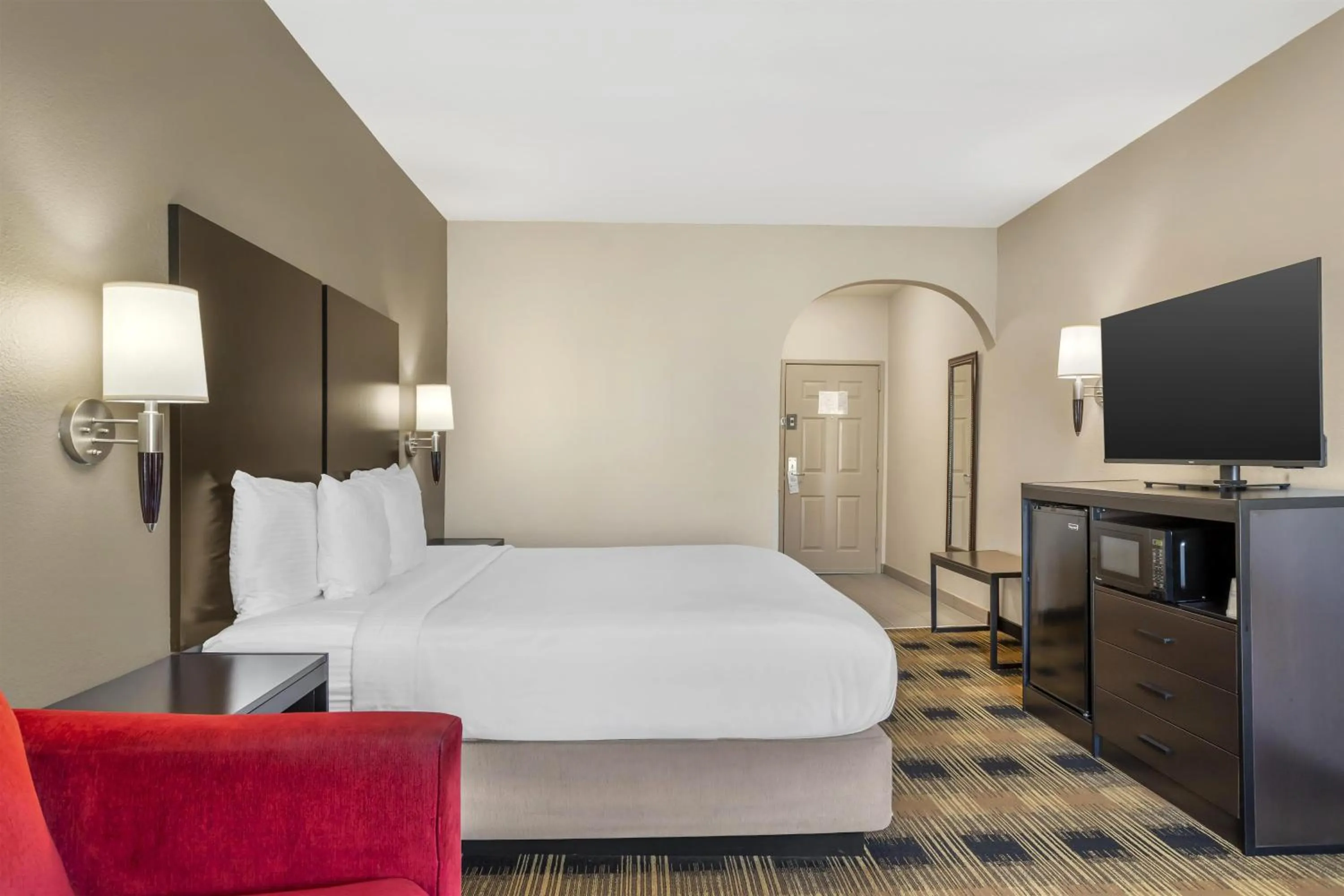 Bedroom, Bed in Best Western Plus Heritage Inn & Suites Houston