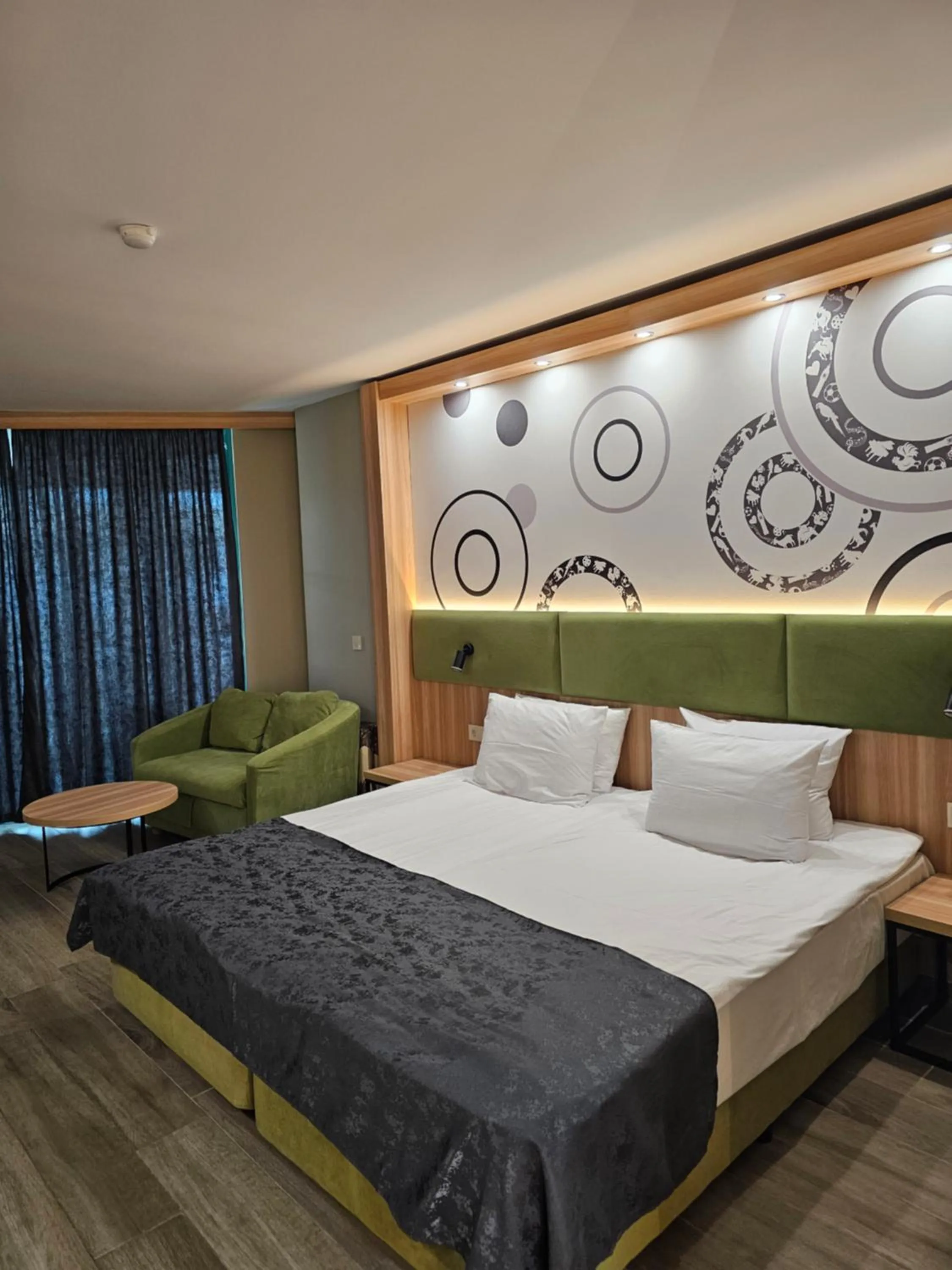 Bed in Diamond Hotel - All Inclusive