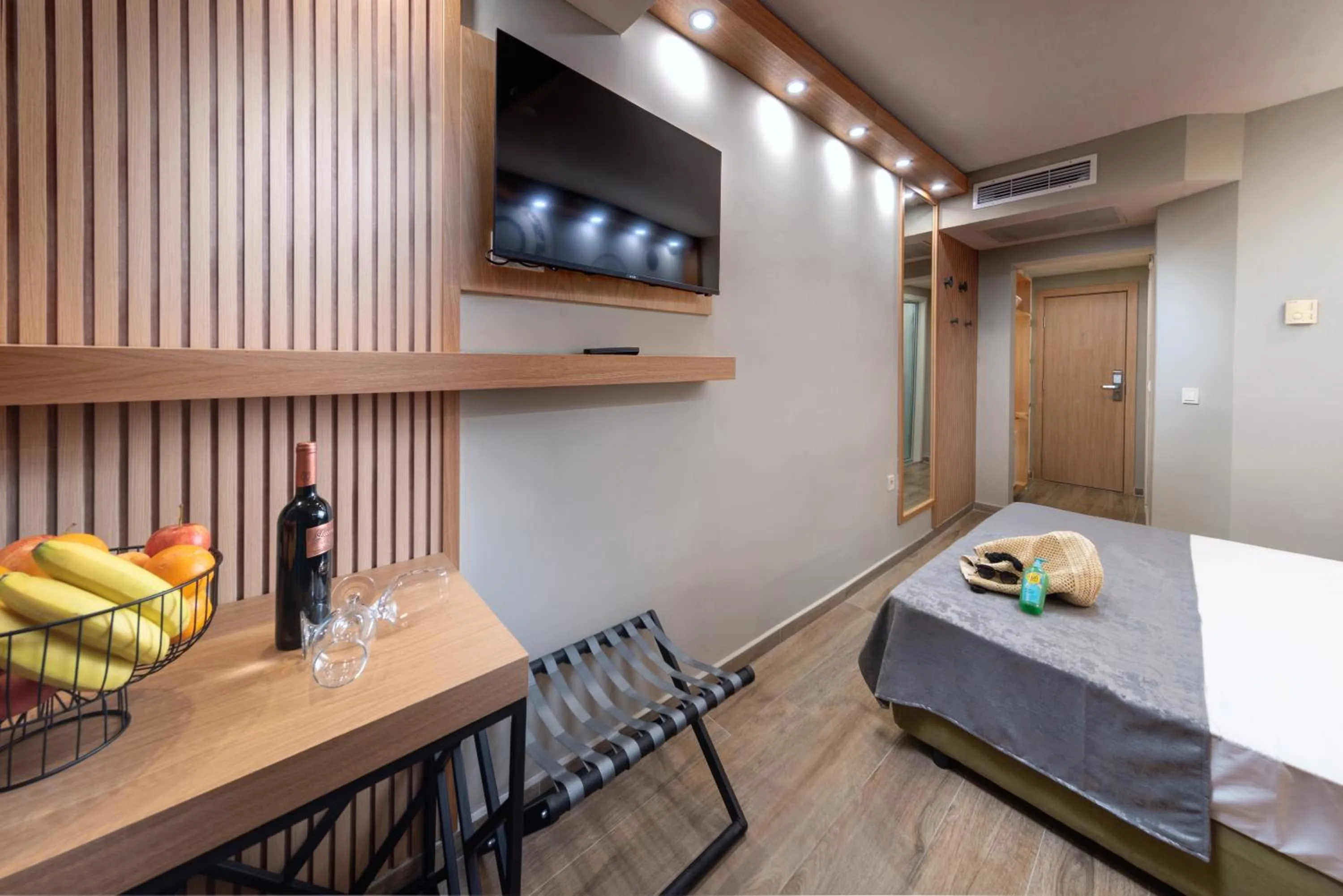 Bed in Diamond Hotel - All Inclusive