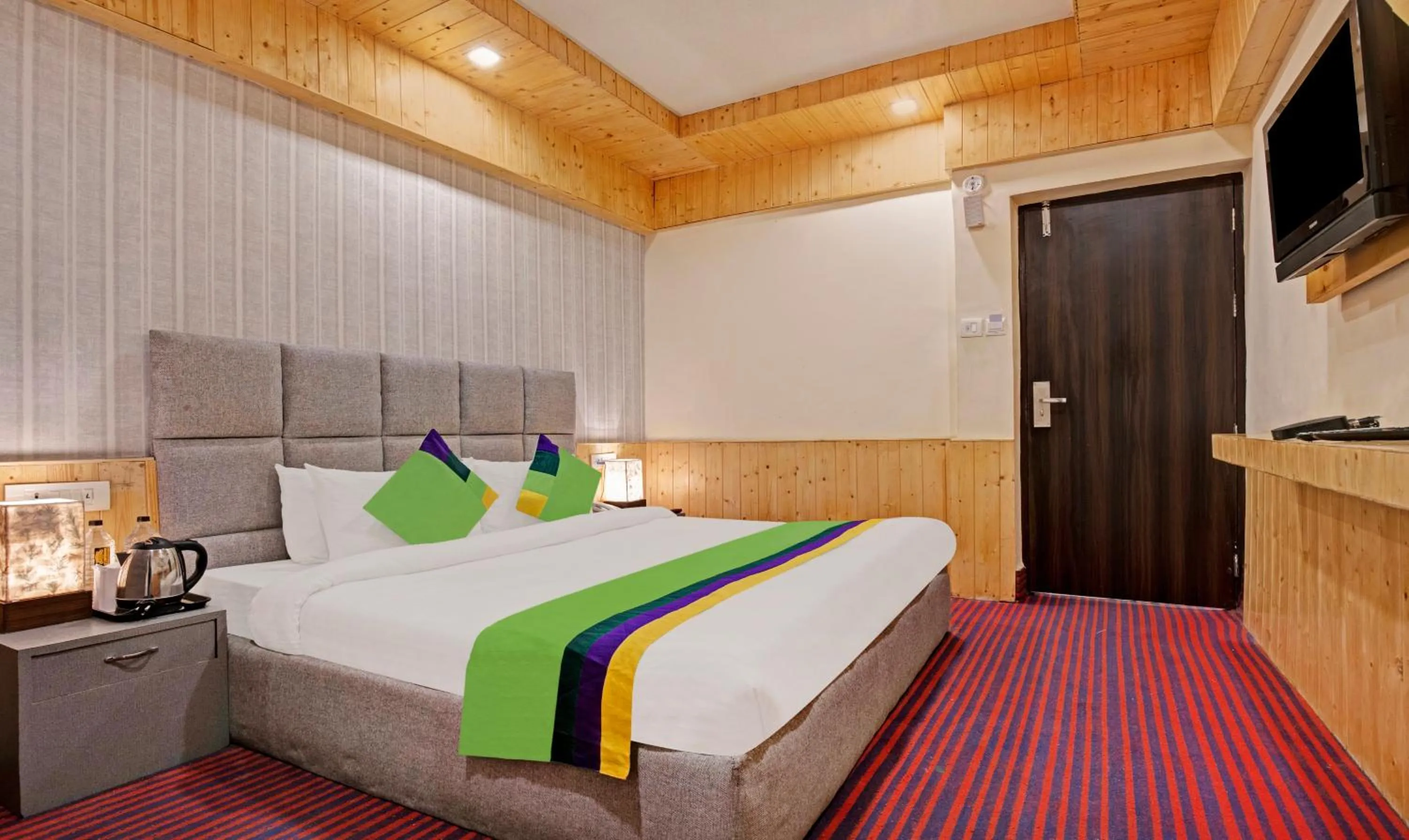Bed in Treebo Kosmos Anamika, 1 Km From Nainital Lake