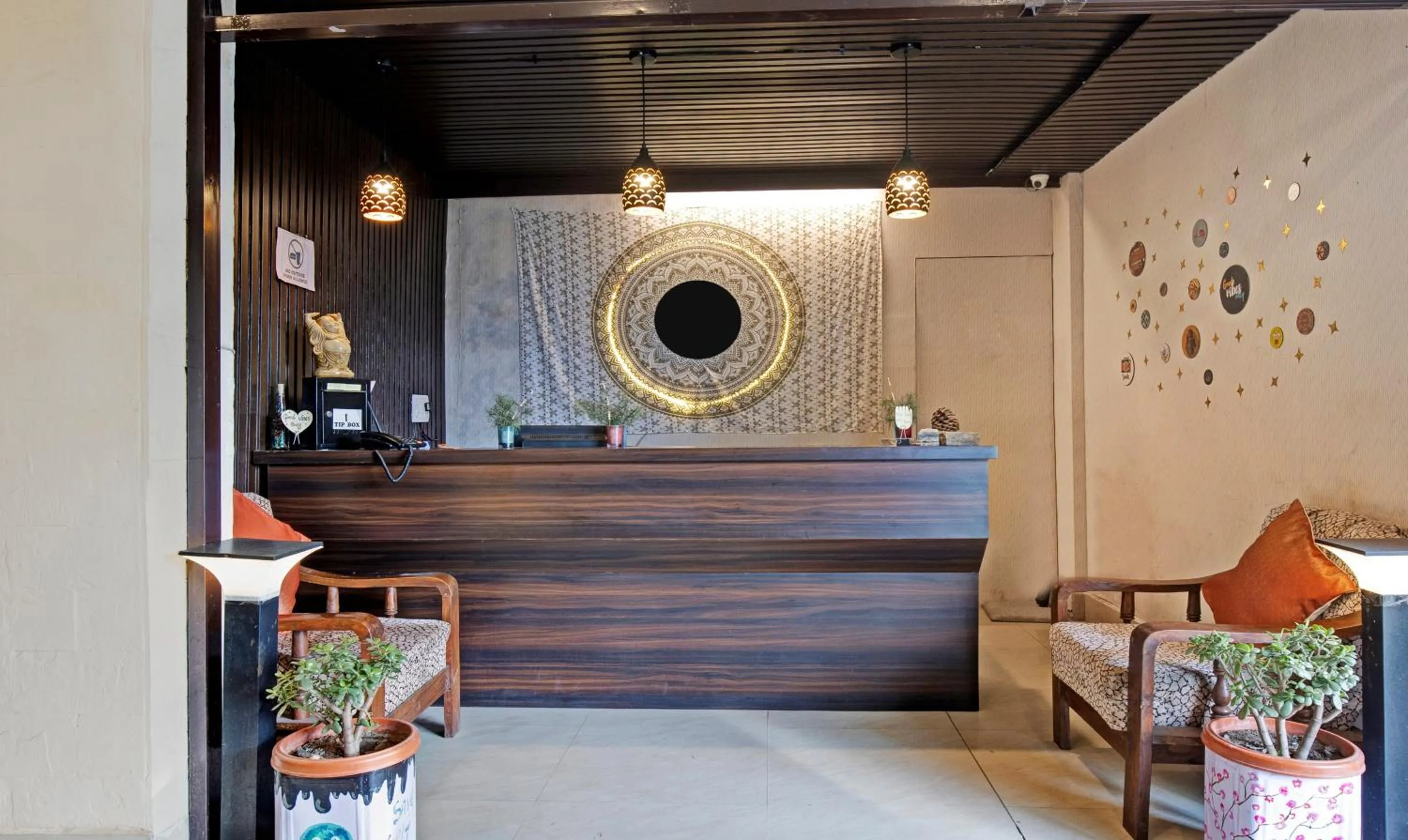 Lobby or reception in Treebo Kosmos Anamika, 1 Km From Nainital Lake