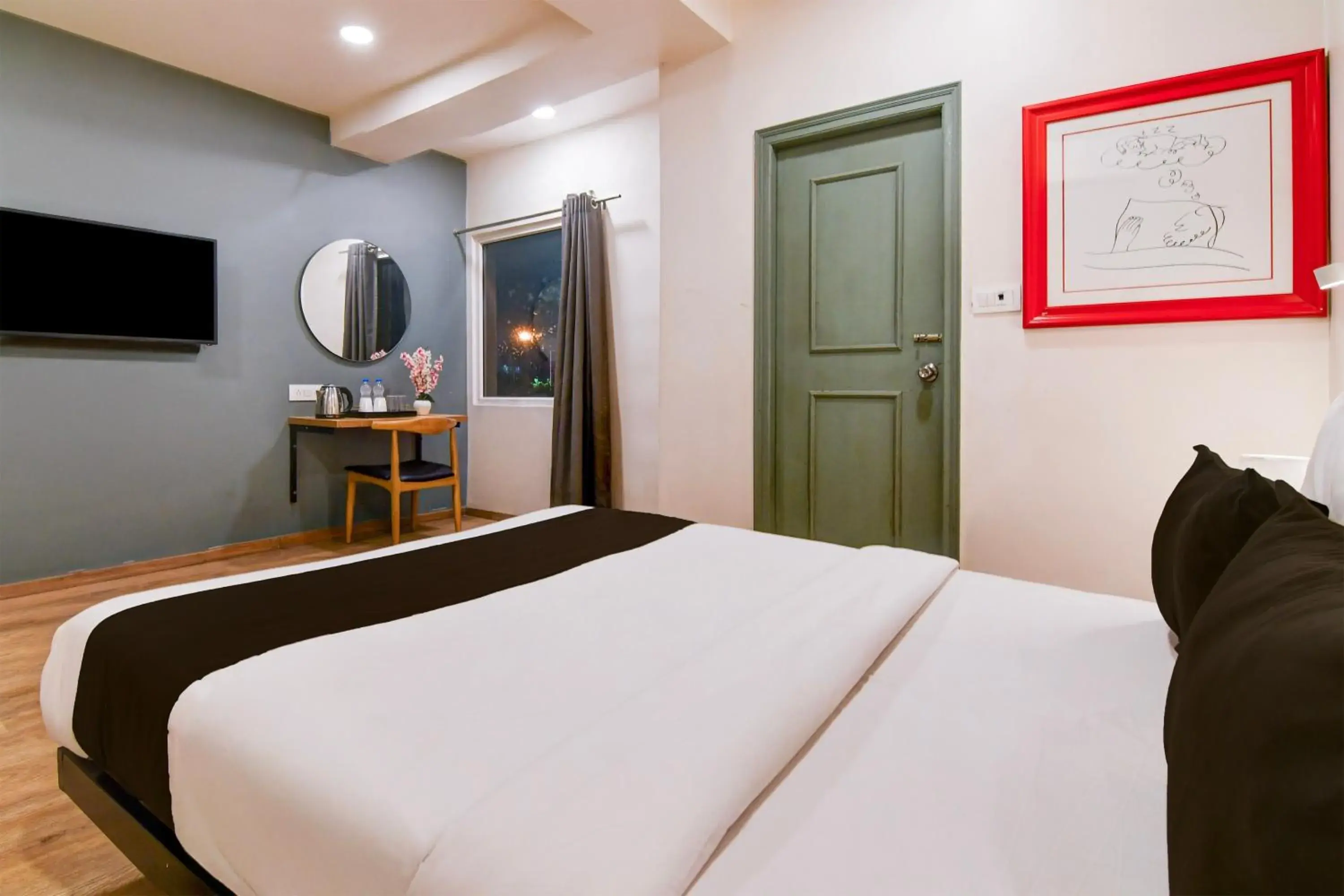 Bedroom, Bed in Super Townhouse VIP Road Formerly The Sky Bedroom, Bed in Super Townhouse VIP Road Formerly The Sky