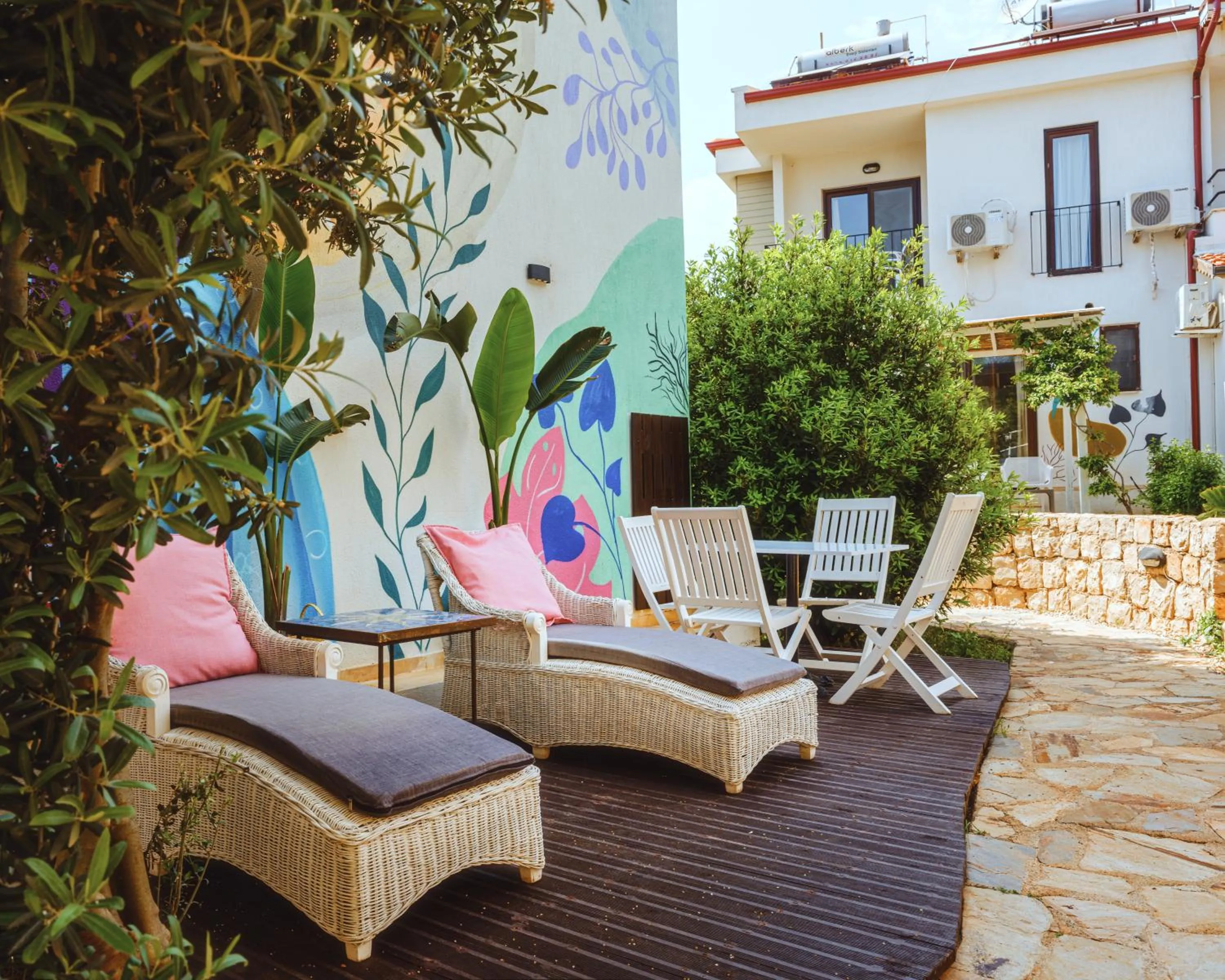 Patio in Sea Garden Kaş Hotel
