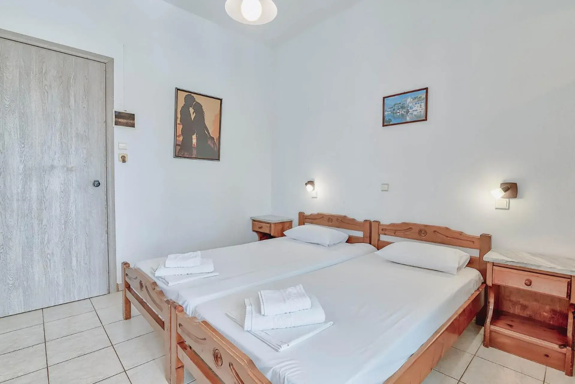 Double or Twin Room in Pavlos Place Double or Twin Room in Pavlos Place