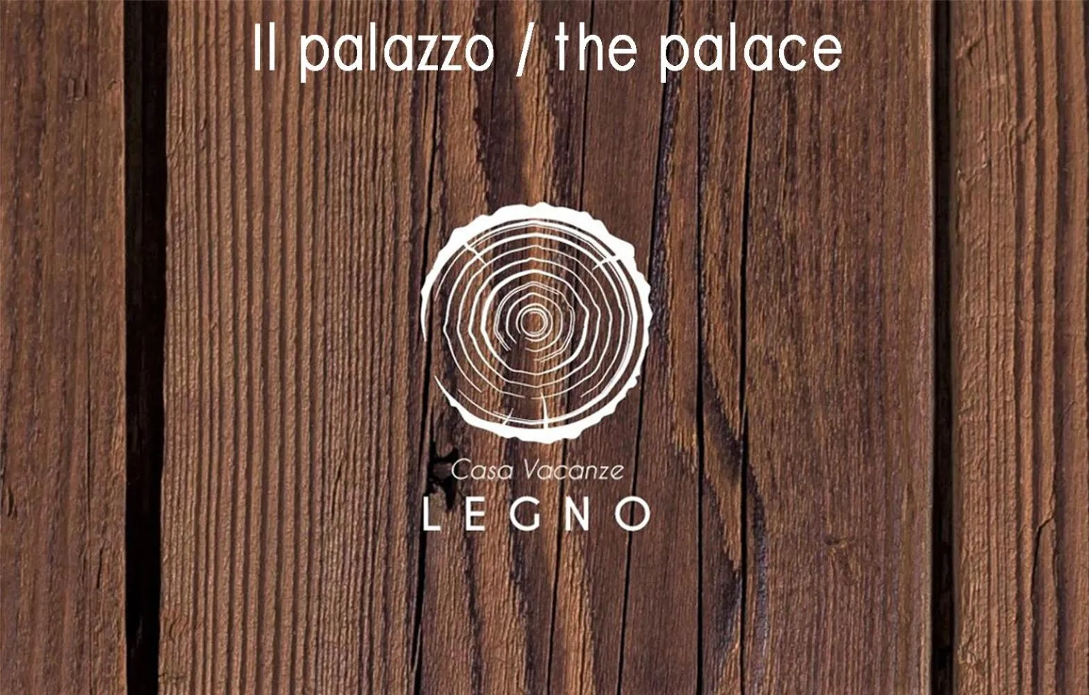 Legno Suite By HouseinNaples