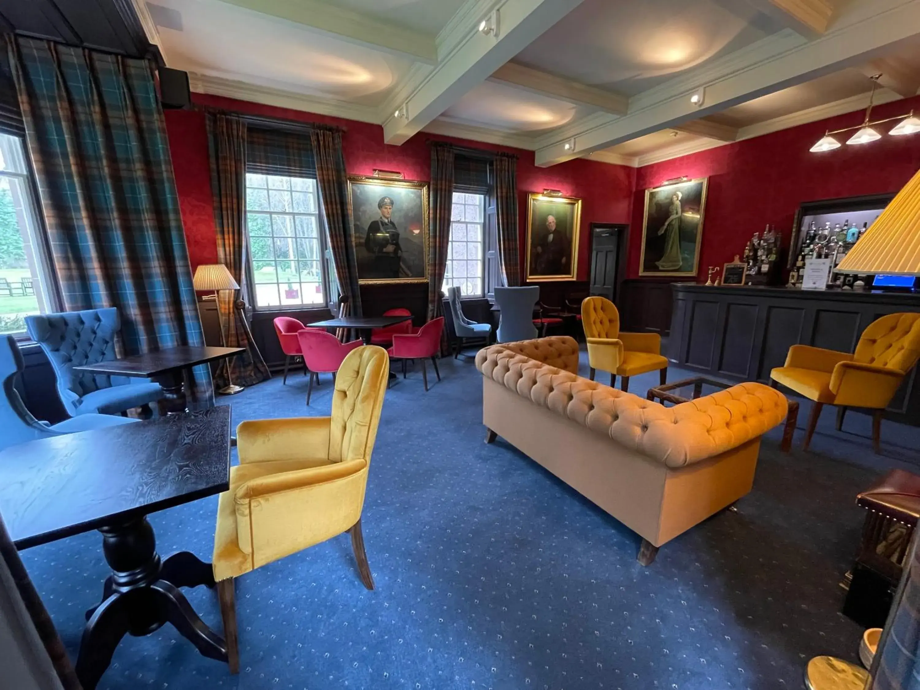 Lounge or bar in Bunchrew House Hotel Lounge or bar in Bunchrew House Hotel