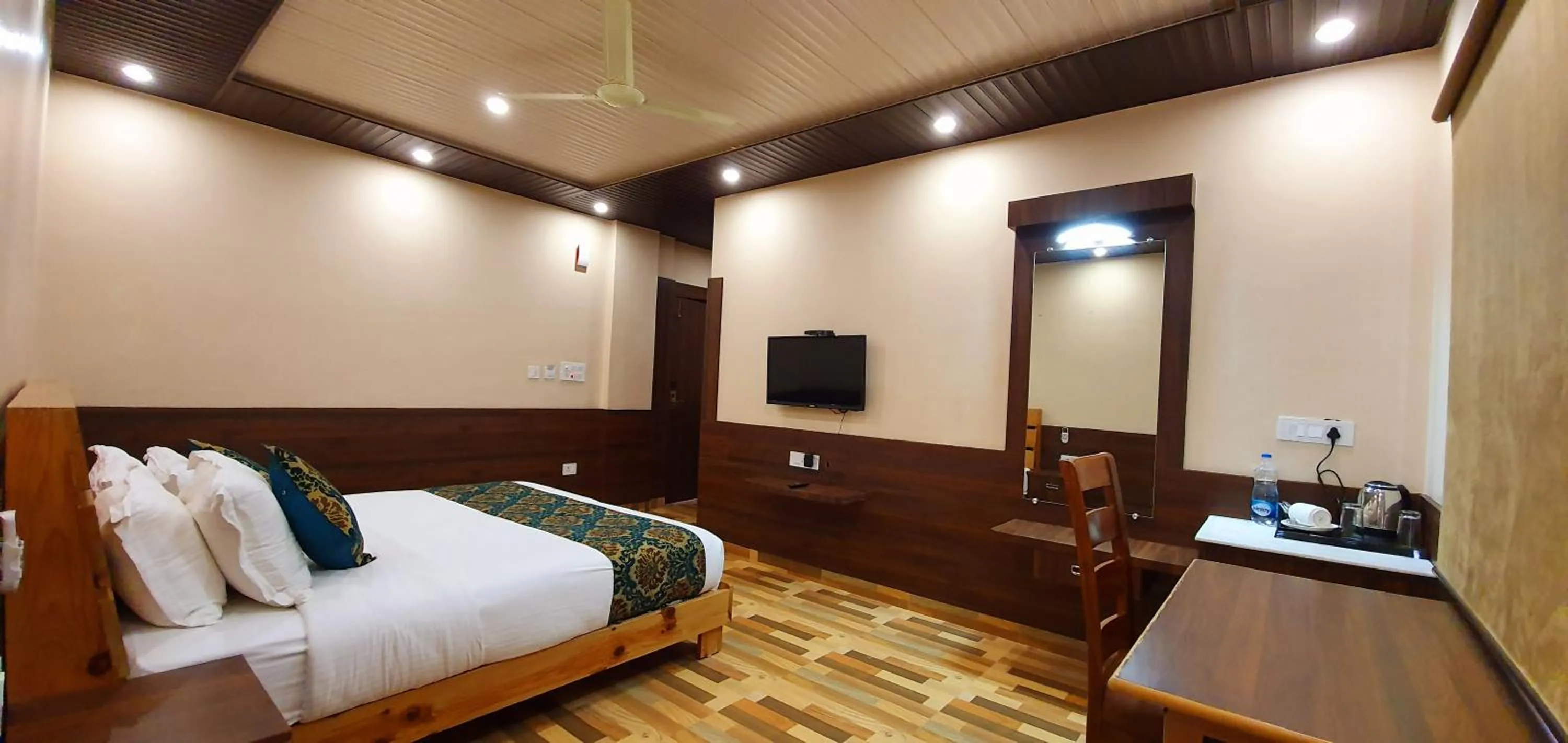 Coffee/tea facilities, Bed in Hotel Buddha House Himalayan Brothers